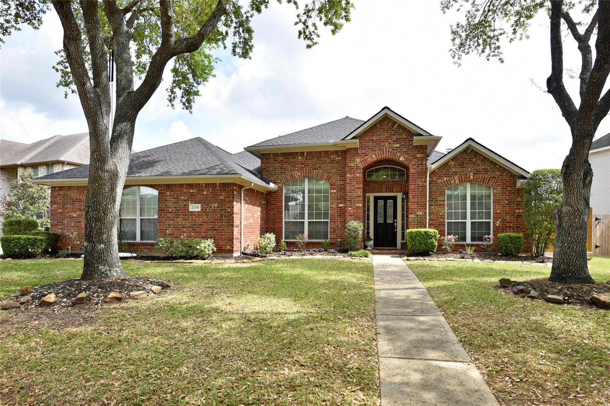 21118 Meadow Ash Ct, Richmond, TX 77407