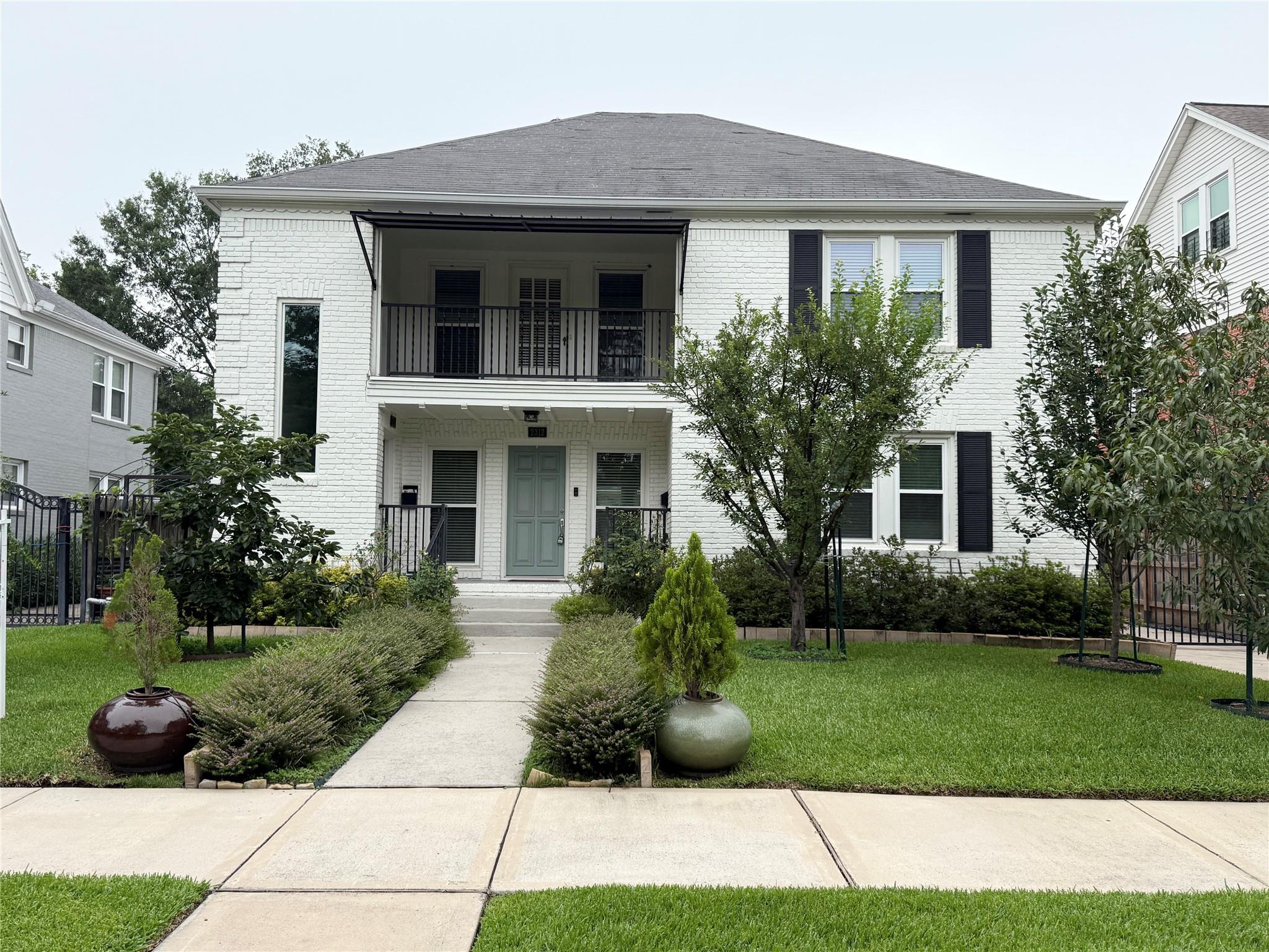 2312 Watts St, Houston, TX 77030