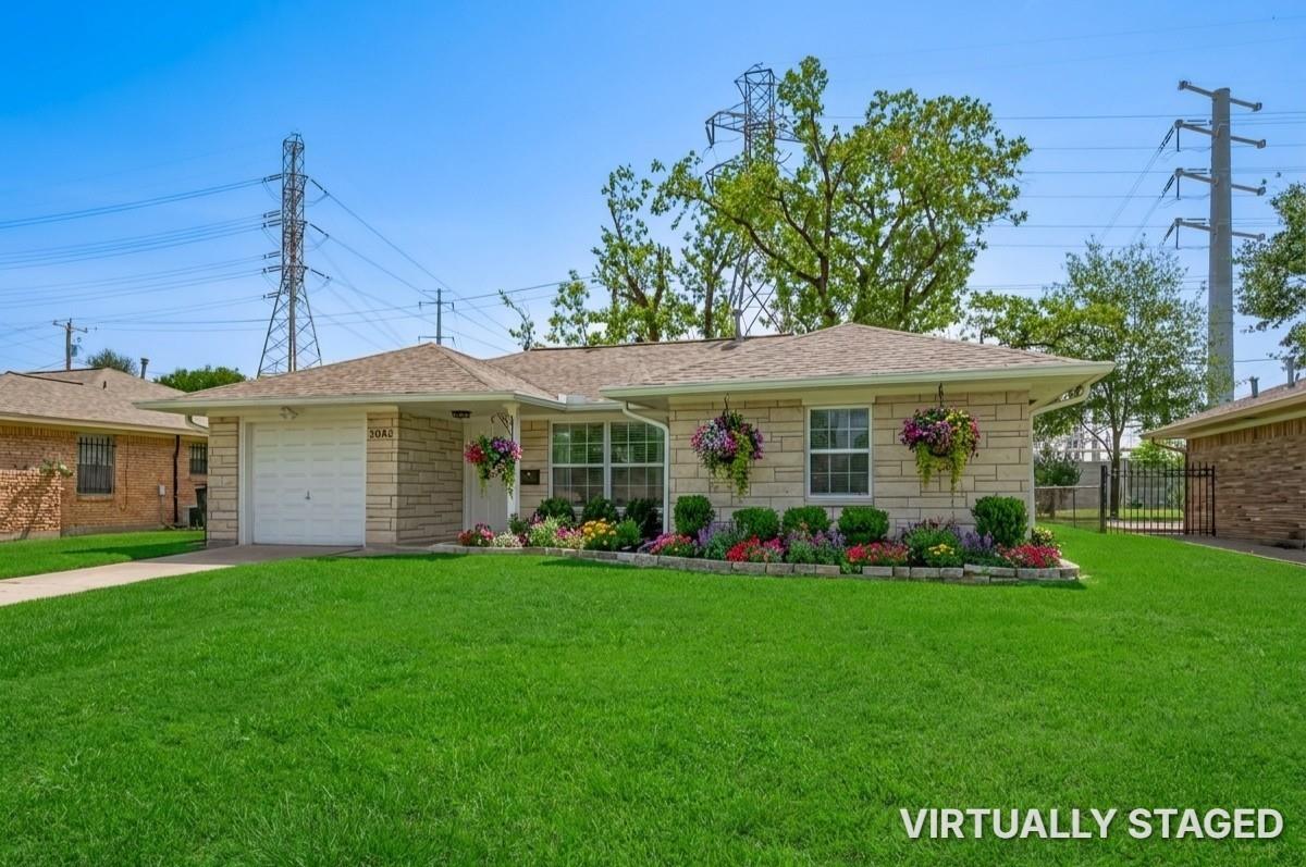 3042 Oak Forest Dr, Houston, TX 77018