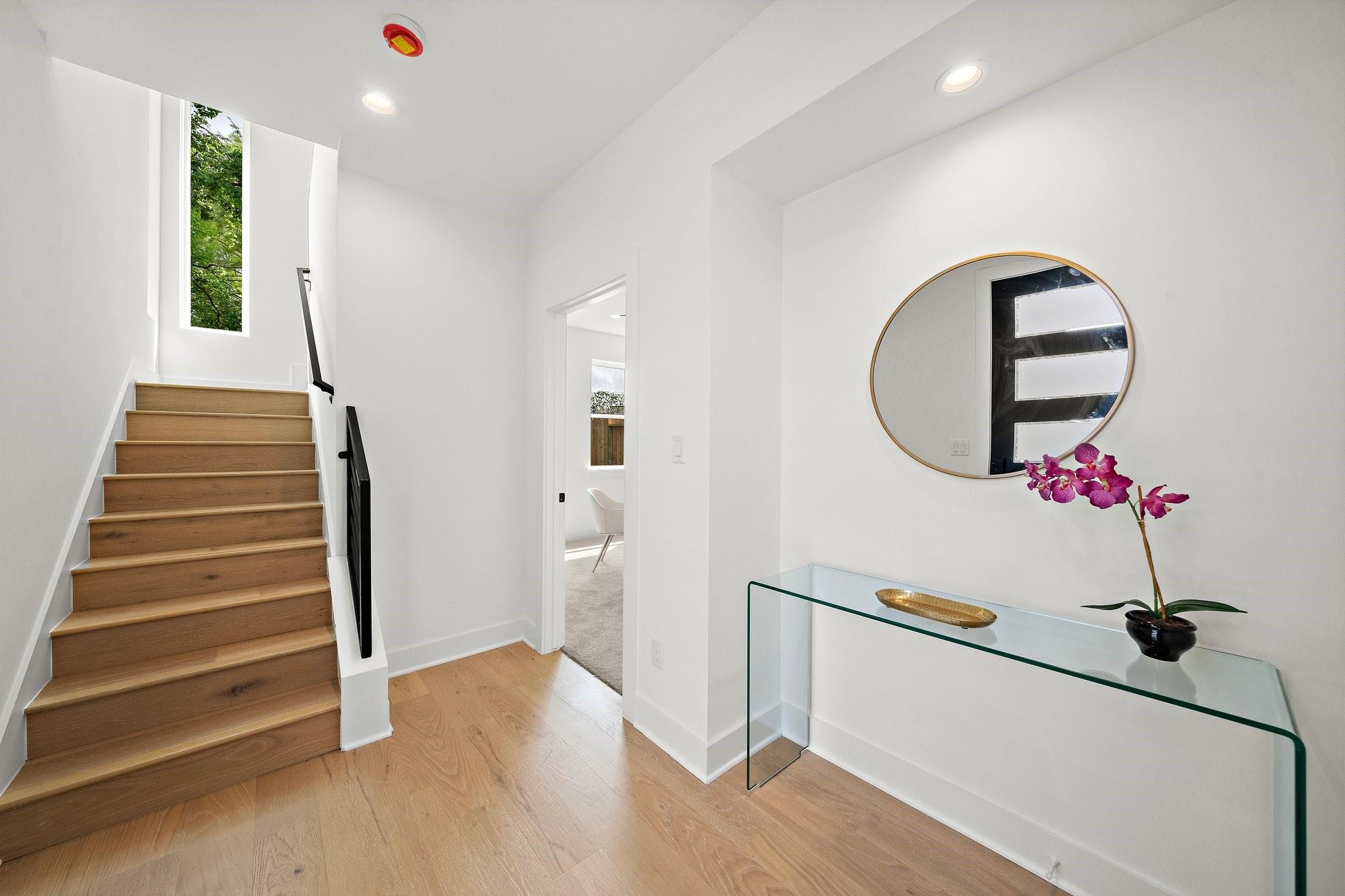 1605 Barbee St, Houston, TX 77004 photo
