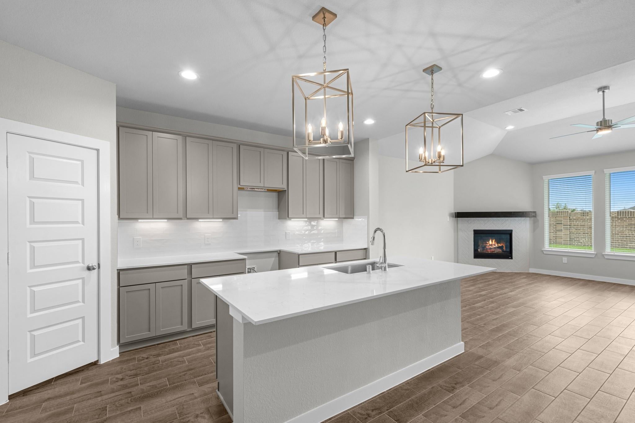3107 Spitfire Dr, Rosenberg, TX 77471 photo