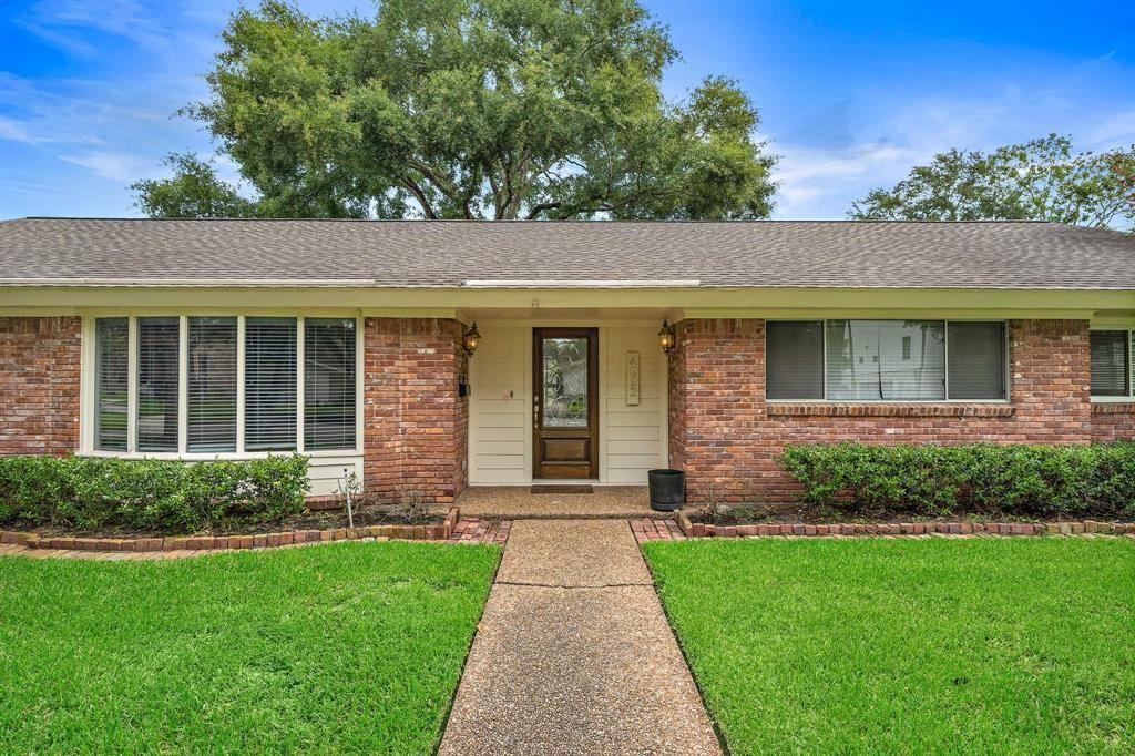 4922 Braesvalley Dr, Houston, TX 77096 photo