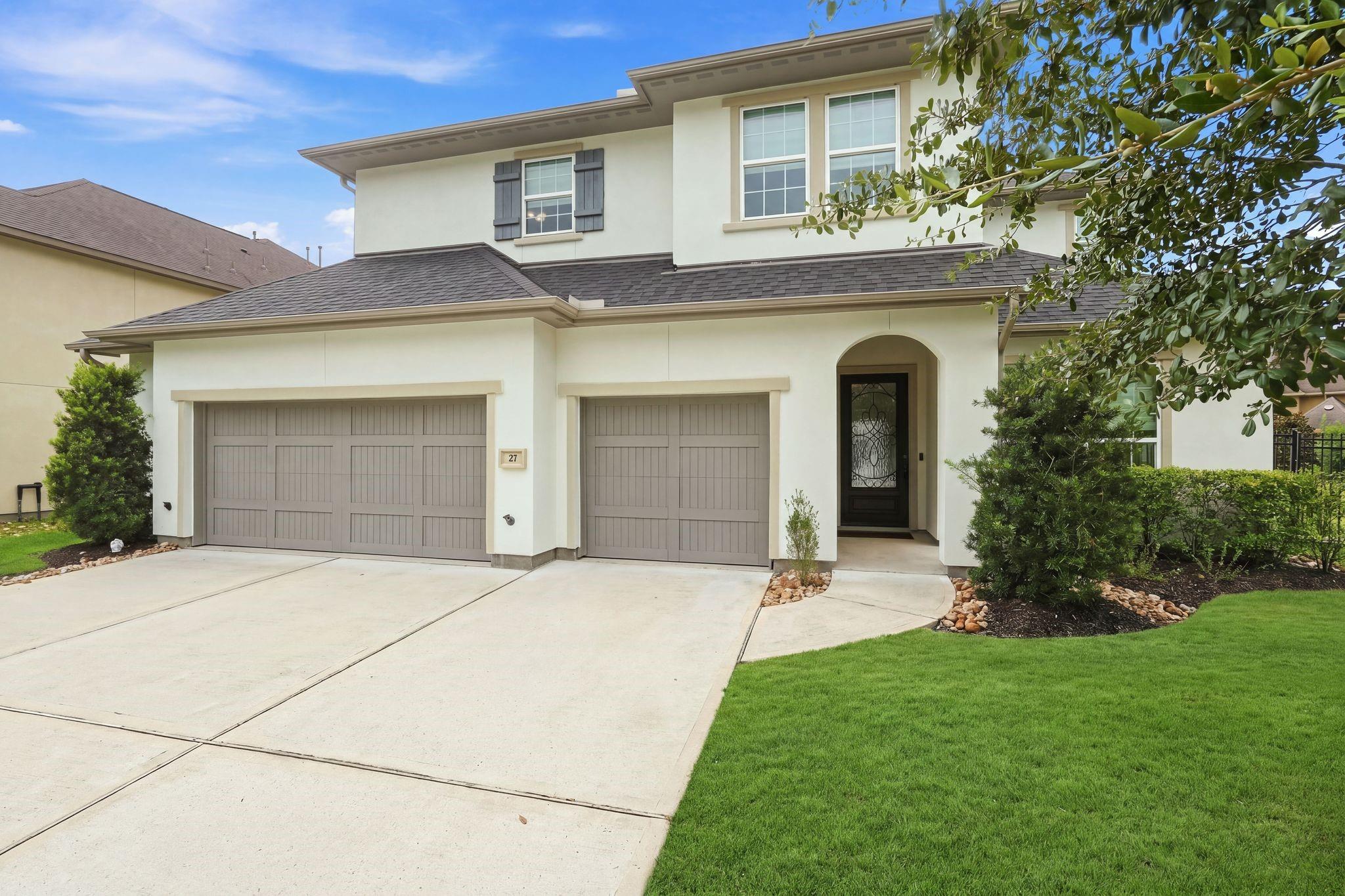 27 Gracenote Pl, The Woodlands, TX 77375 photo