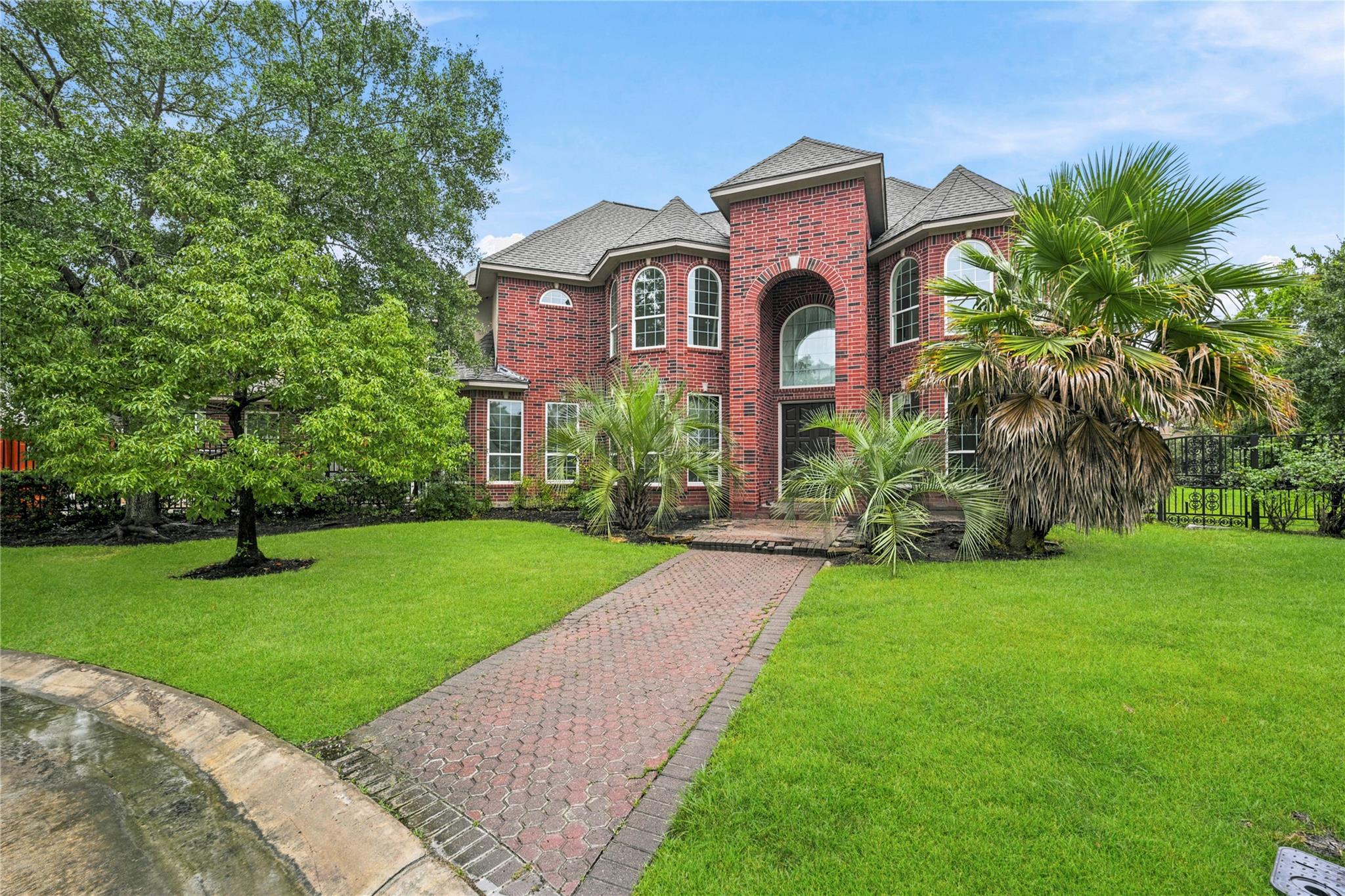 927 Peachwood Bend Dr, Houston, TX 77077 photo