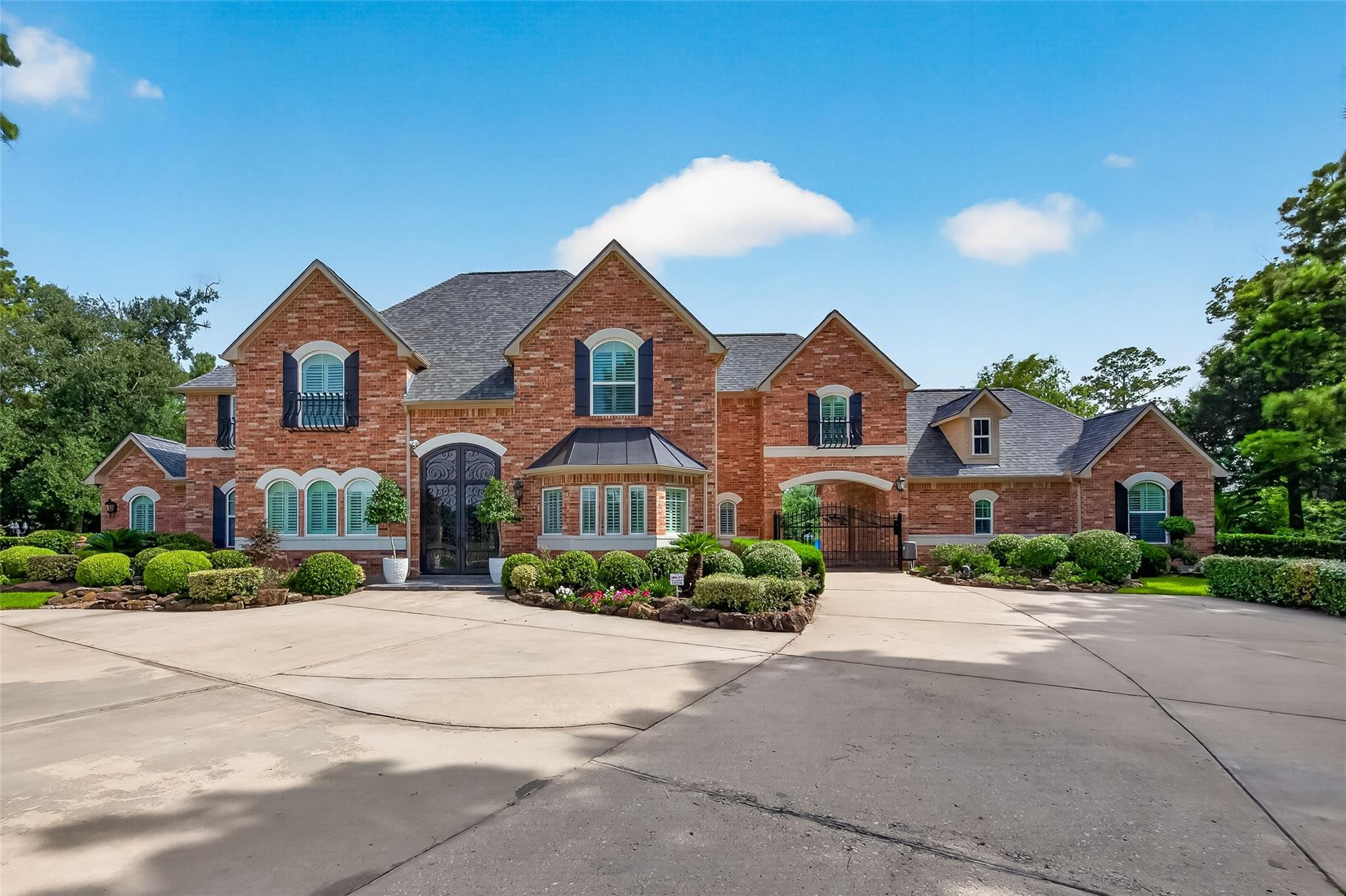 12310 Summer Lake Ranch Dr, Houston, TX 77044