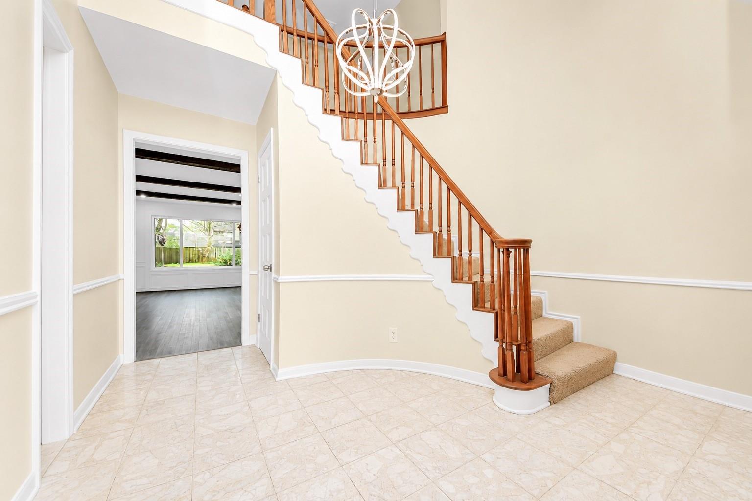 13407 Vestavia Ct, Houston, TX 77069 photo