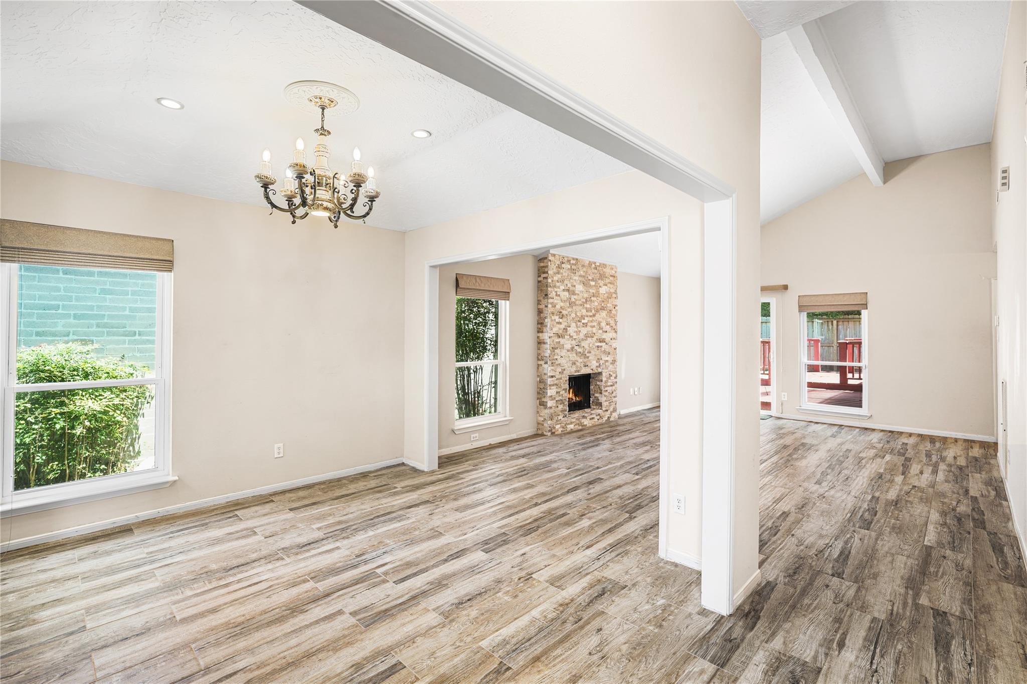 1516 Beaconshire Rd, Houston, TX 77077 photo