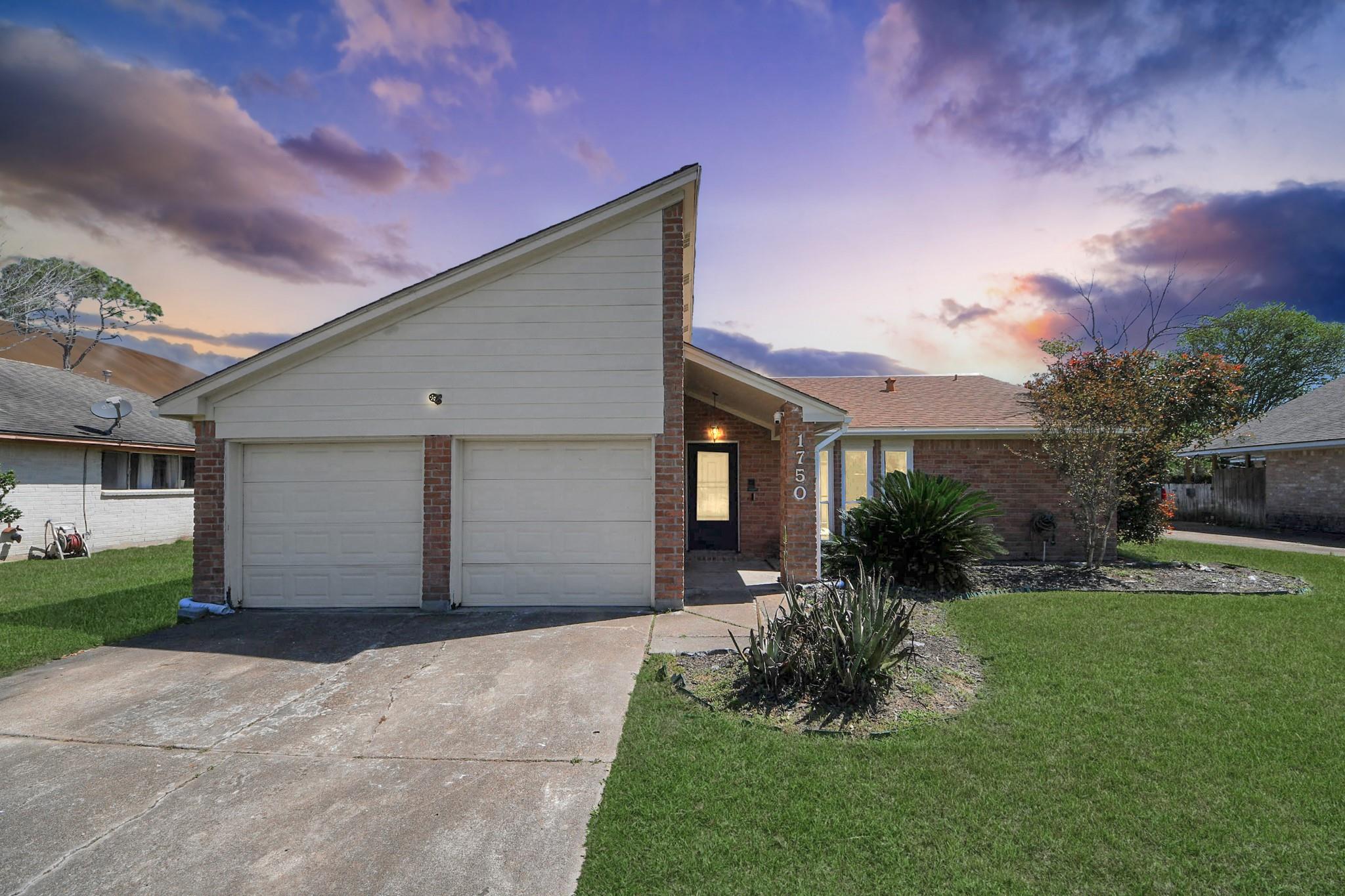 1750 Hilton Head Dr, Missouri City, TX 77459