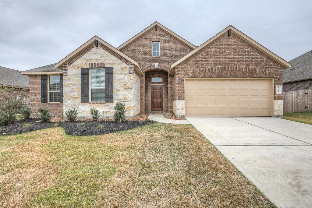 1530 Heartwood Dr, Conroe, TX 77384