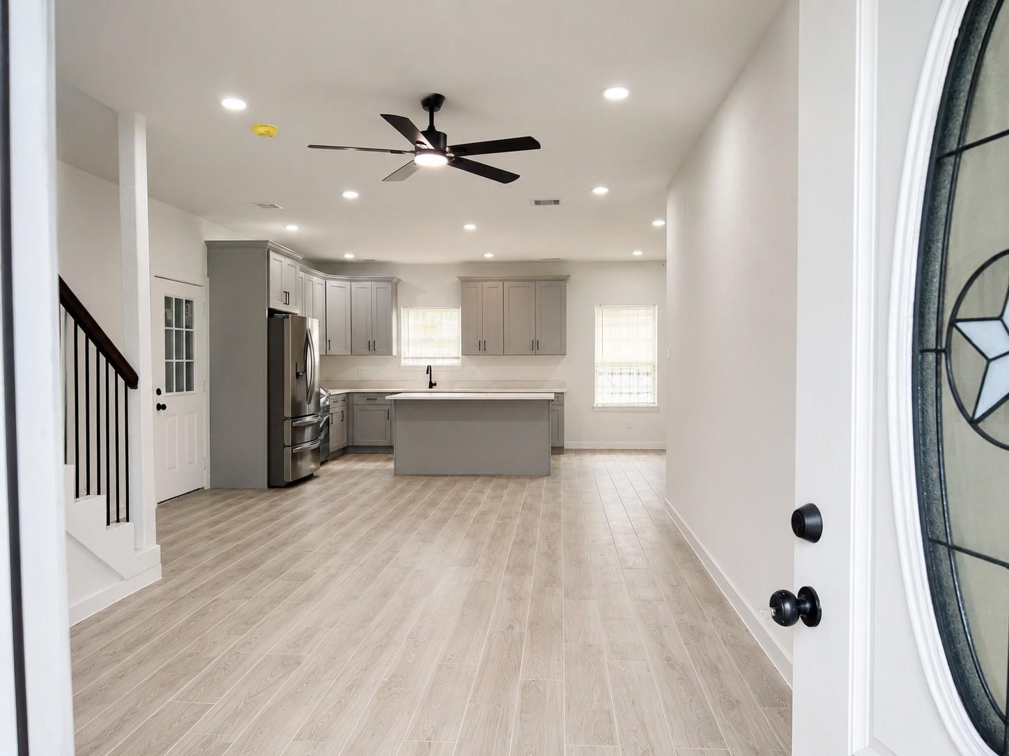9210 Martell St, Houston, TX 77051 photo