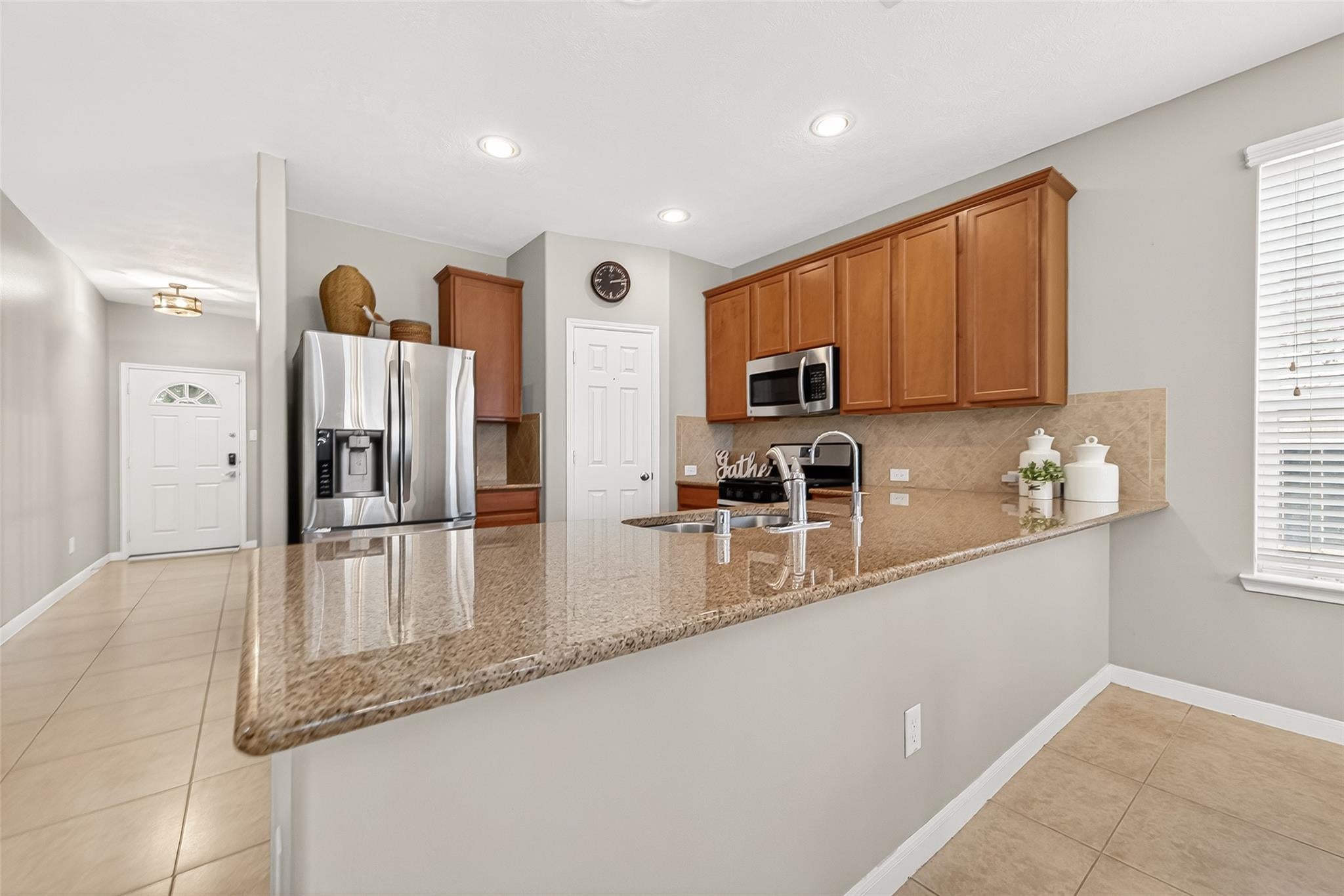 23618 Plantation Pines Ln, Tomball, TX 77375 photo