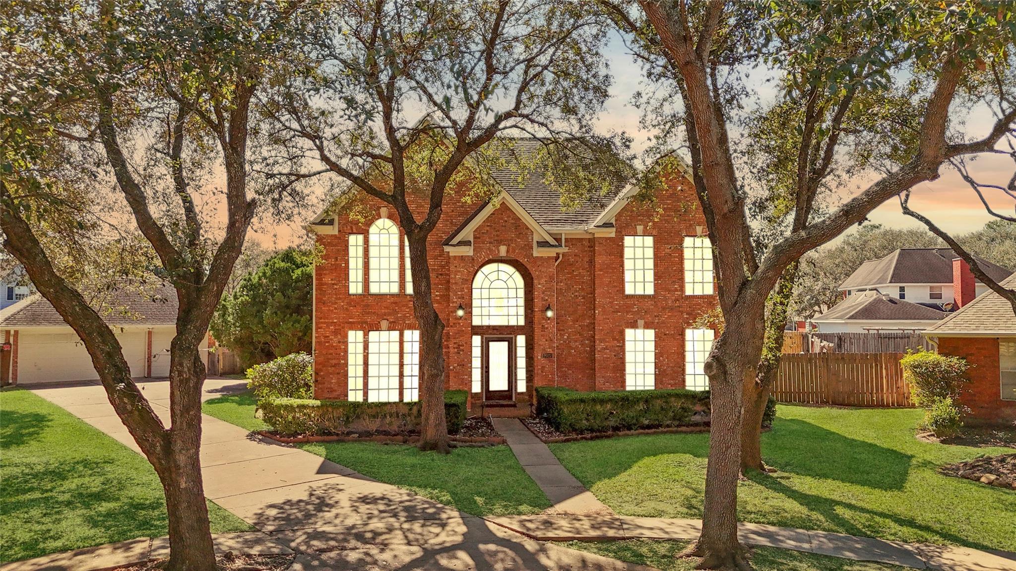 2027 Richland Court Ct, Sugar Land, TX 77478