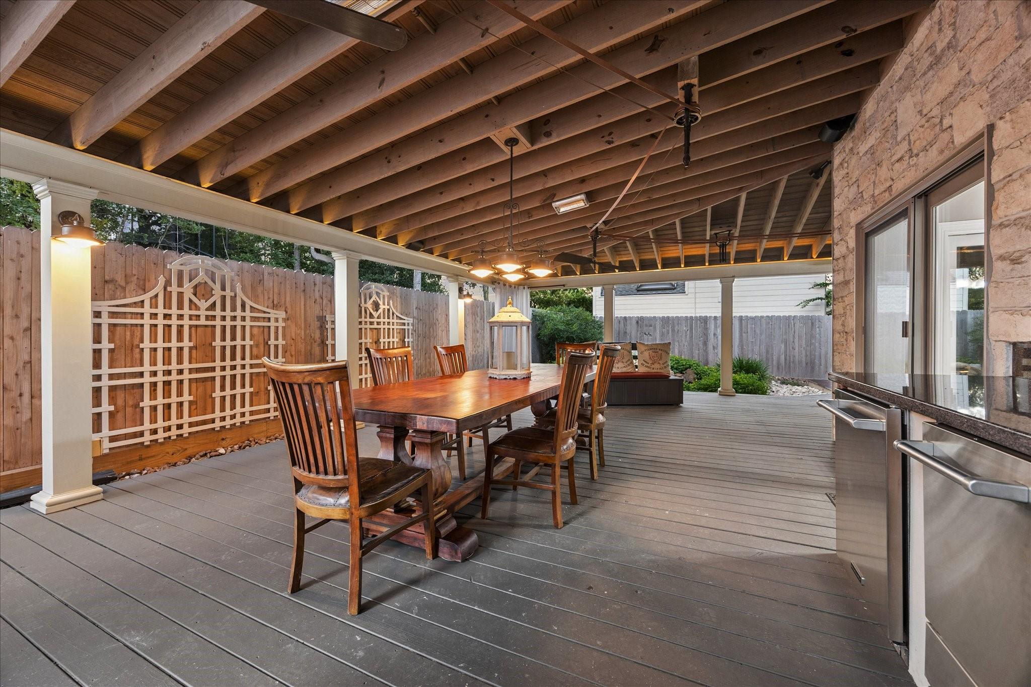 636 Rancho Bauer Dr, Houston, TX 77079 photo