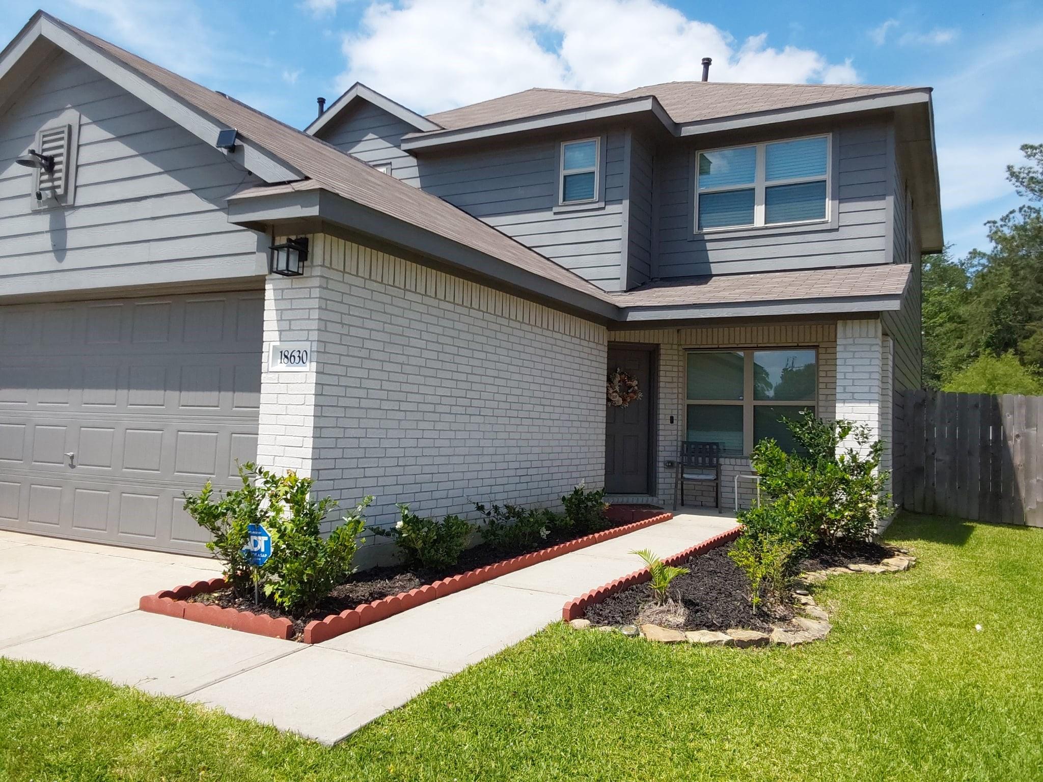 18630 Rosehill Prairie Dr, New Caney, TX 77357 photo