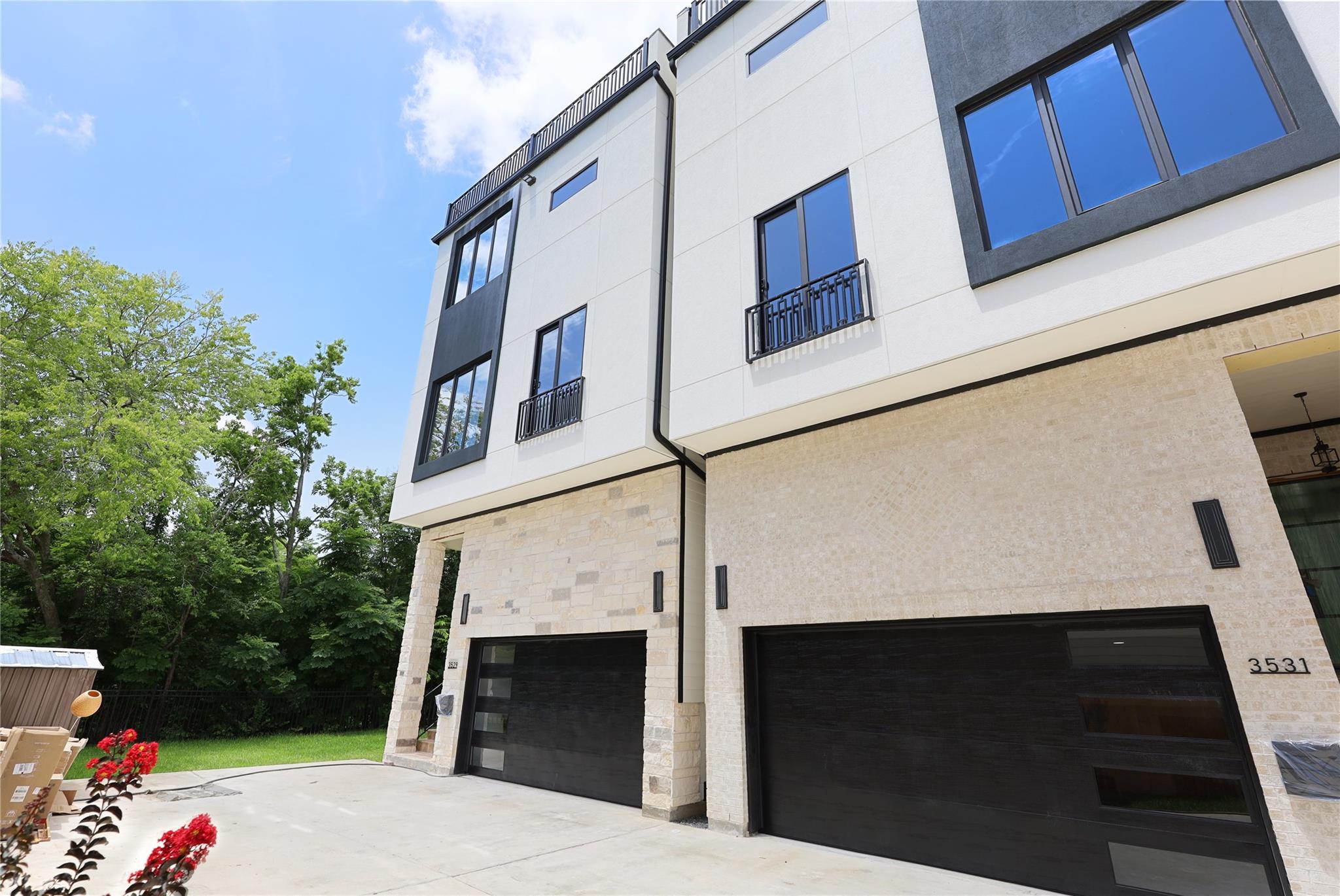3531 Bradford St, Houston, TX 77025