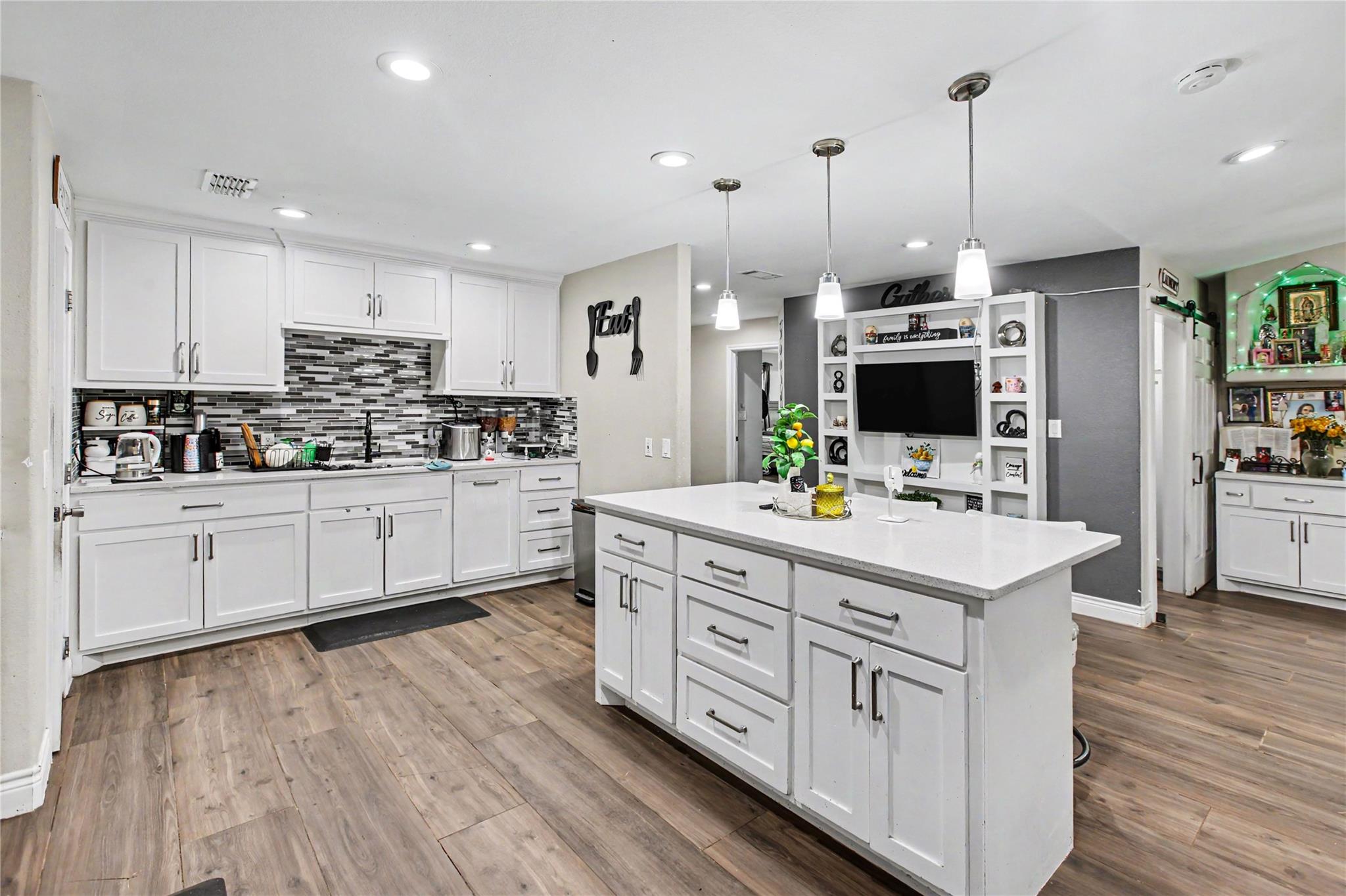 17136 Fm 1484 Rd, Conroe, TX 77303 photo