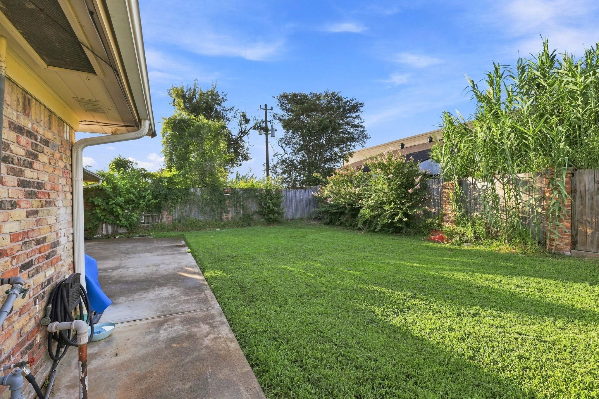 315 Stonehenge Ln, Houston, TX 77015 photo