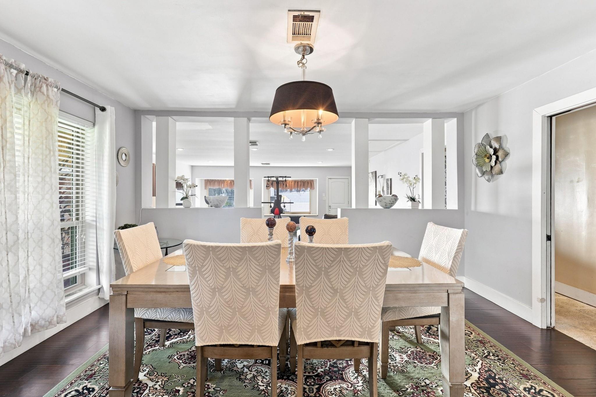 315 Stonehenge Ln, Houston, TX 77015 photo