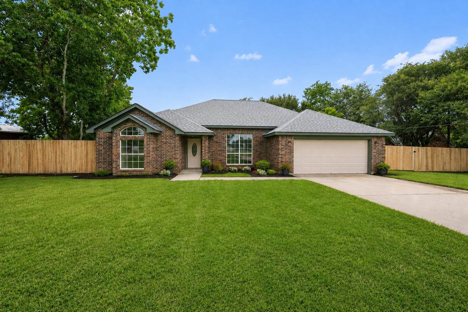 4807 Joe Patch Rd, Baytown, TX 77523