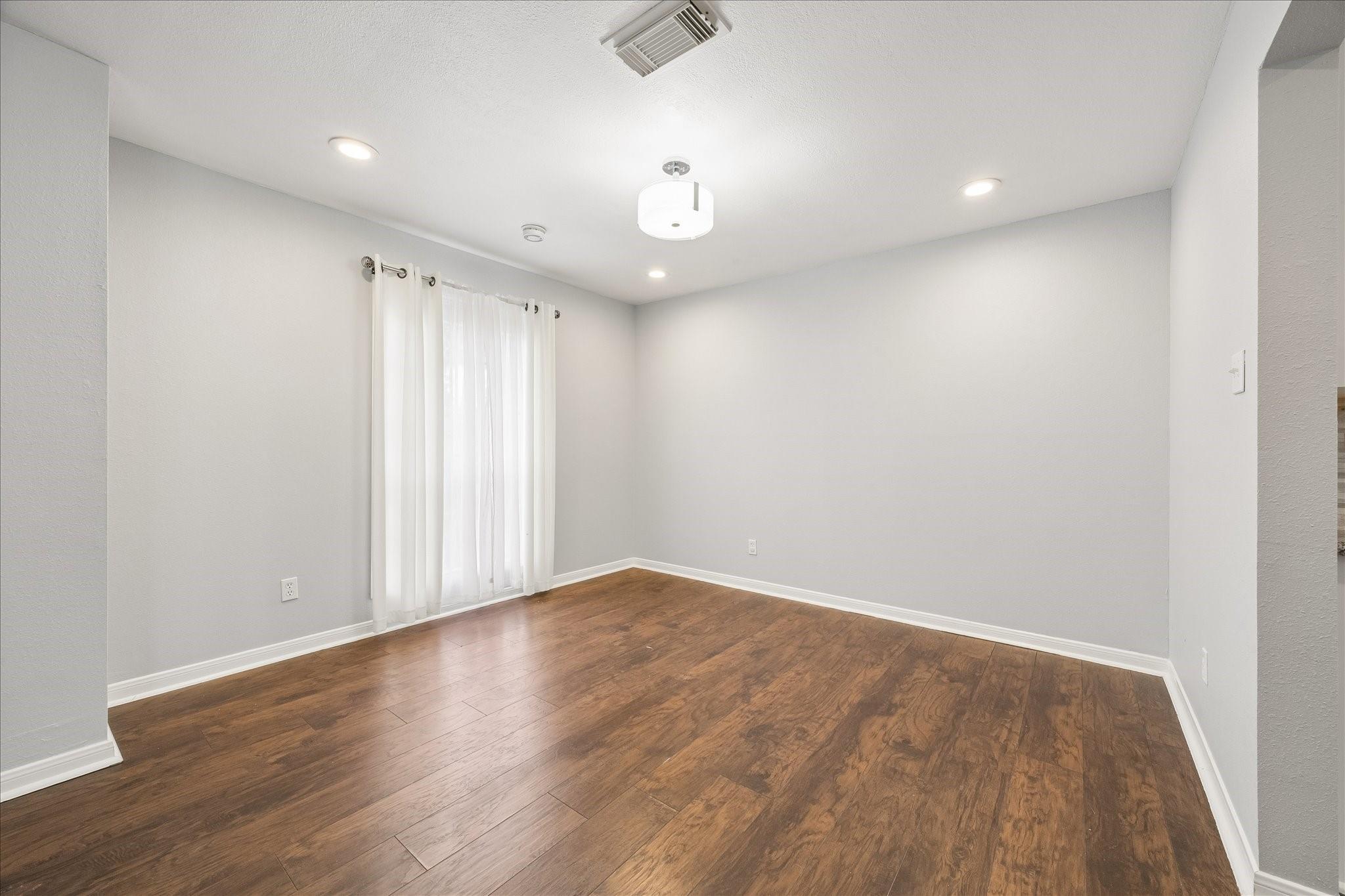 427 Biscayne Blvd, El Paso, TX 77586 photo