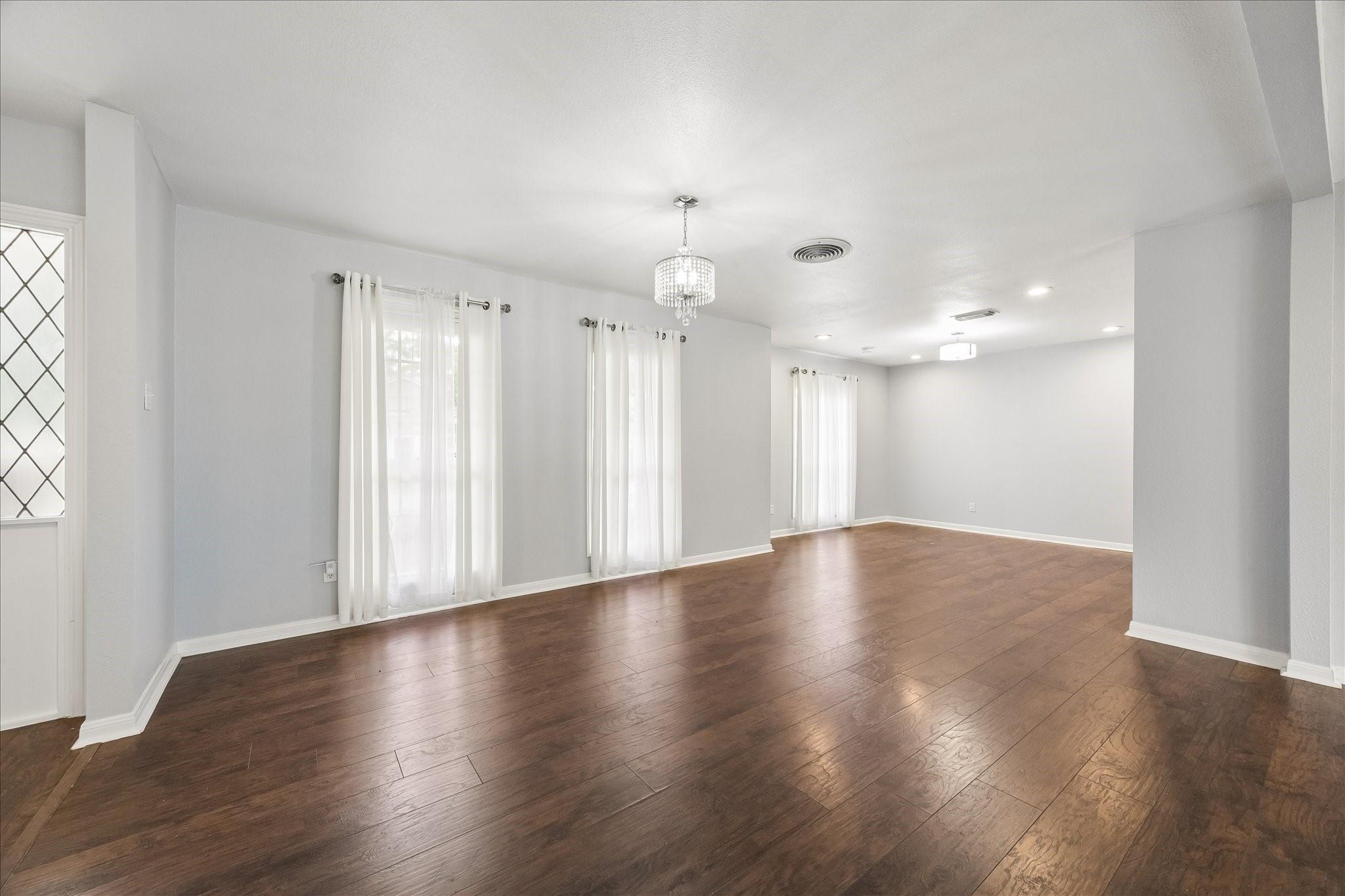 427 Biscayne Blvd, El Paso, TX 77586 photo
