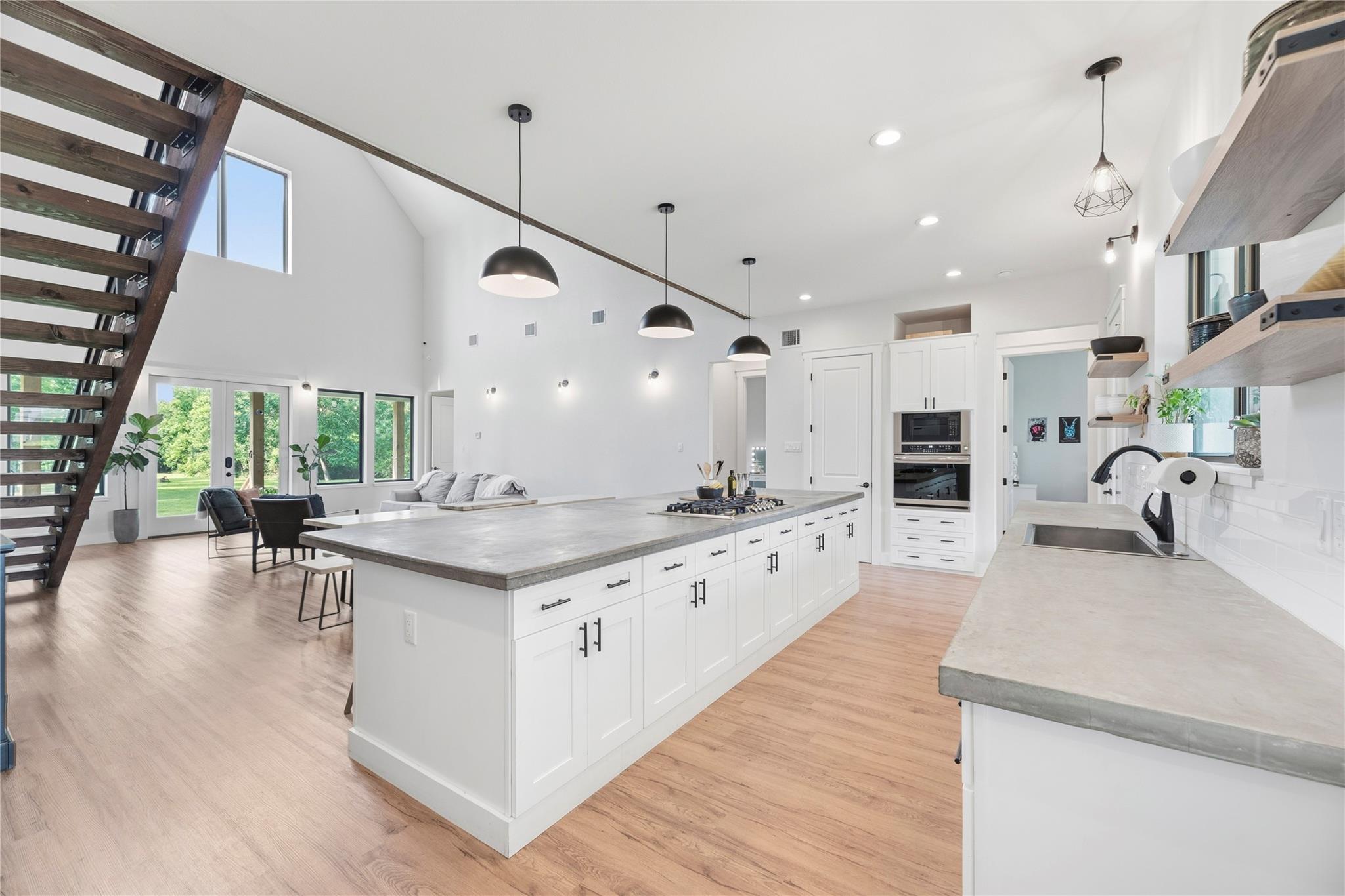 1400 Hicks St, Tomball, TX 77375 photo