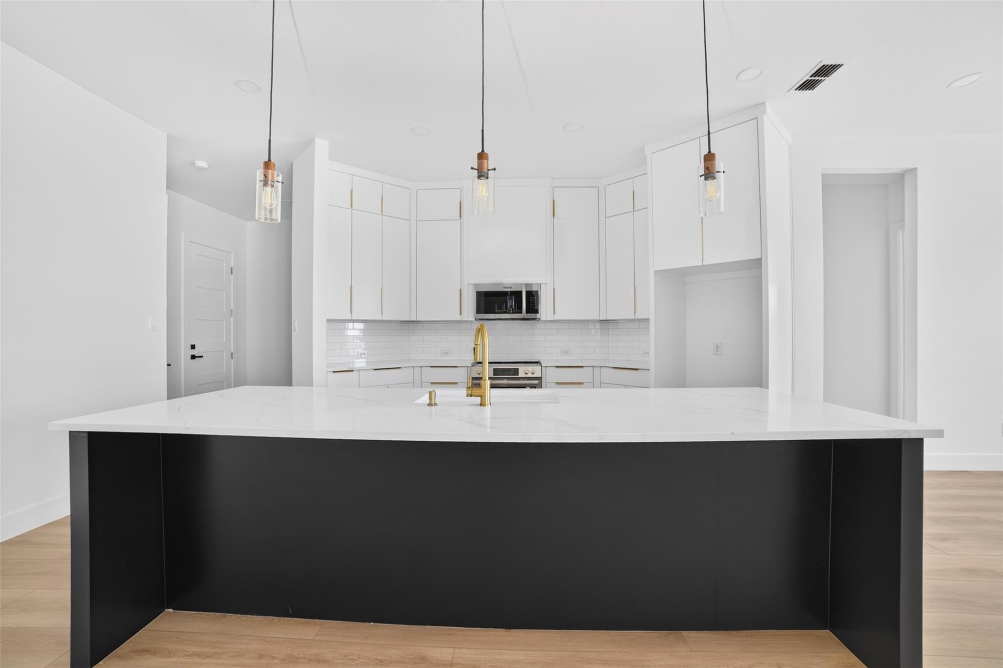 2821 Canvas Back Dr, Lone Oak, TX 75453 photo