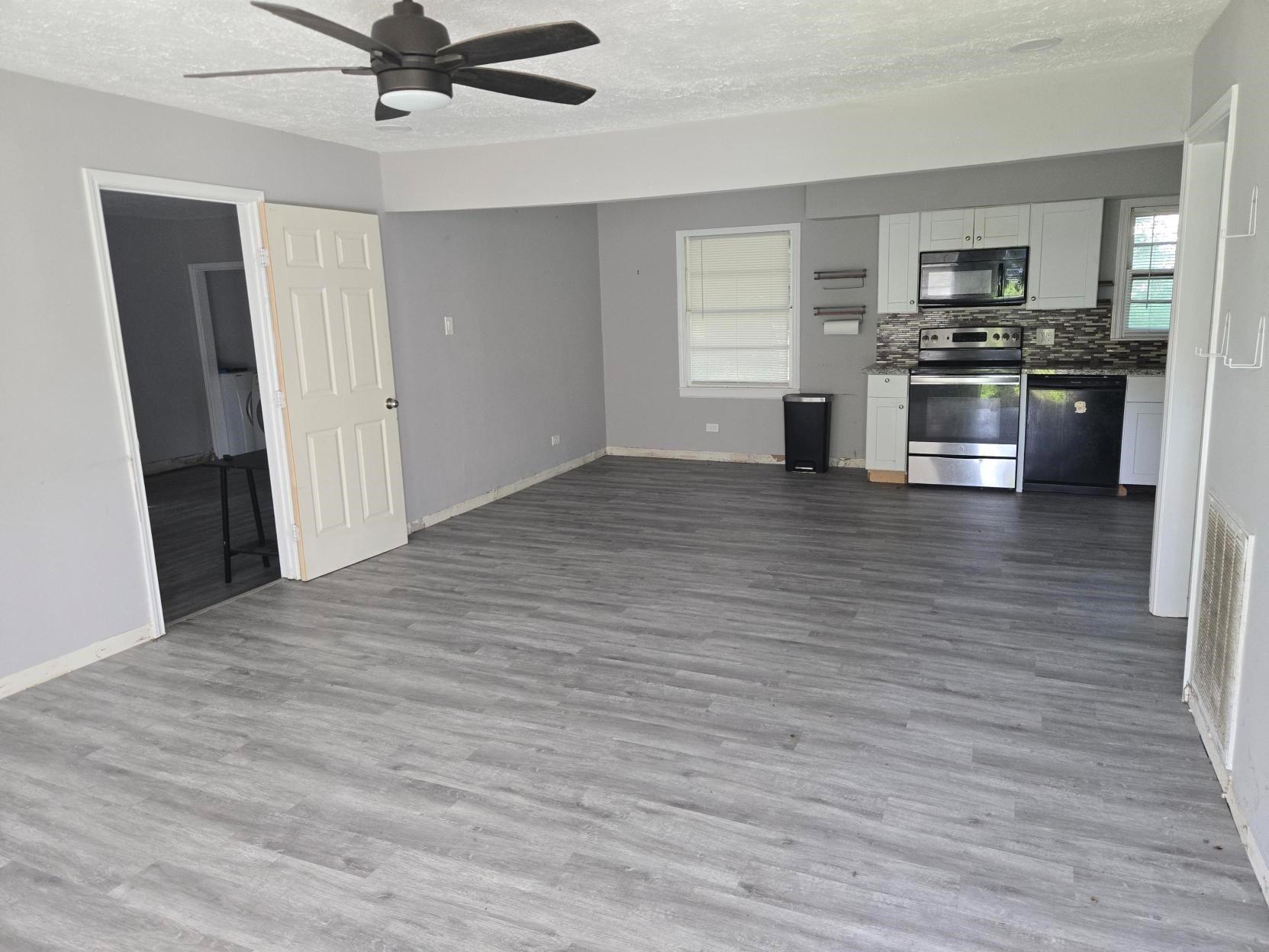 4611 Nevada, Dickinson, TX 77539 photo