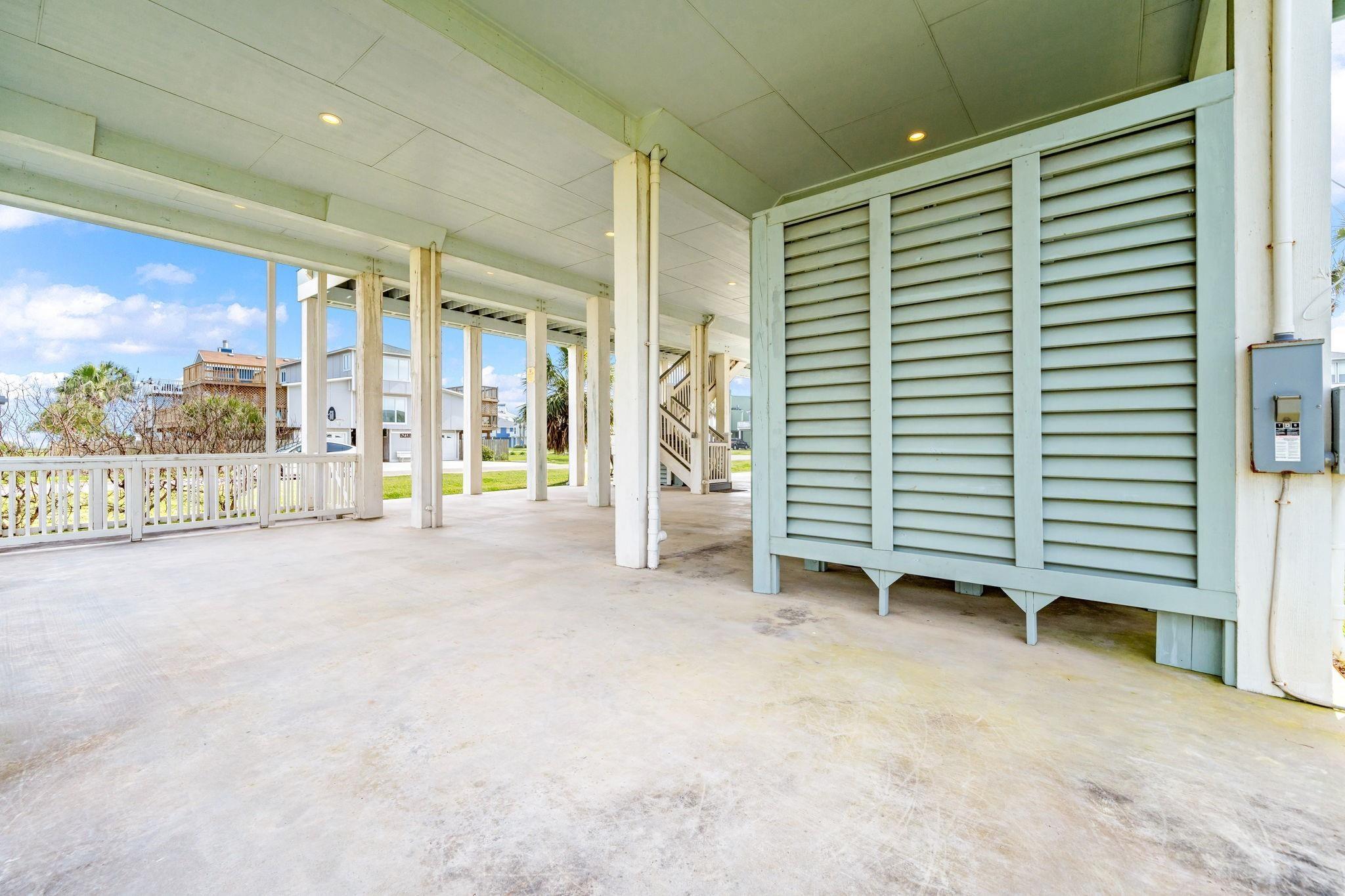 4210 Sandpiper, Galveston, TX 77554 photo