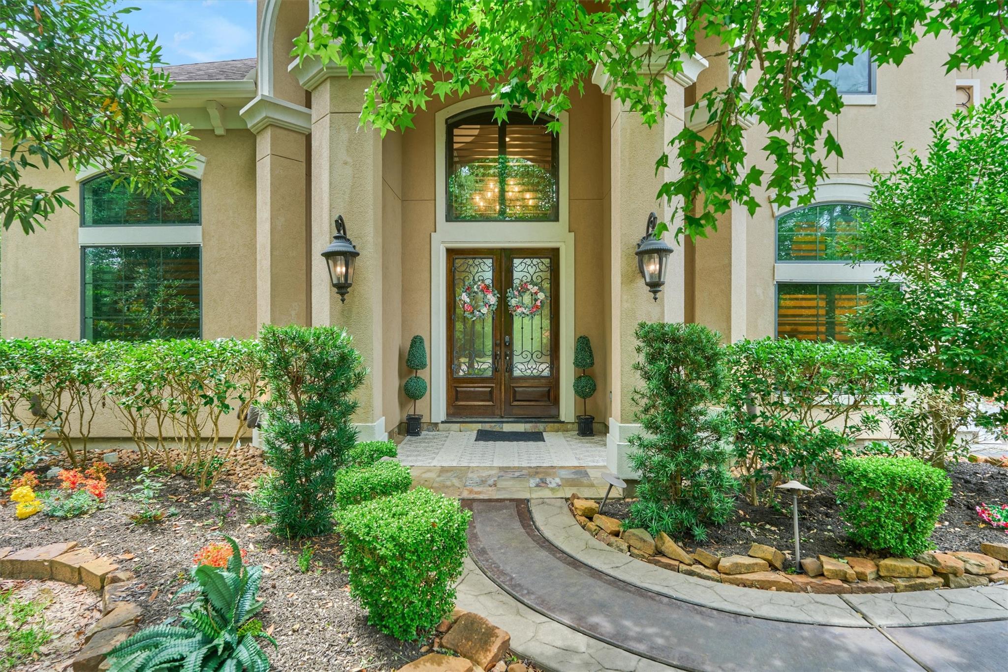 107 Sunridge Ct, Montgomery, TX 77316 photo