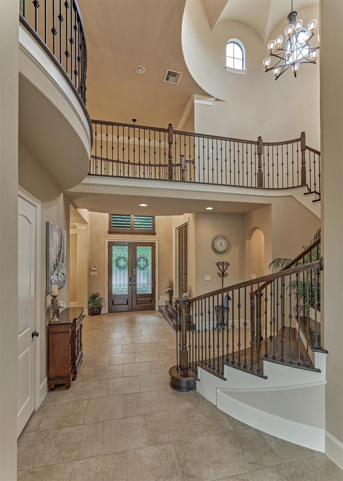 107 Sunridge Ct, Montgomery, TX 77316 photo