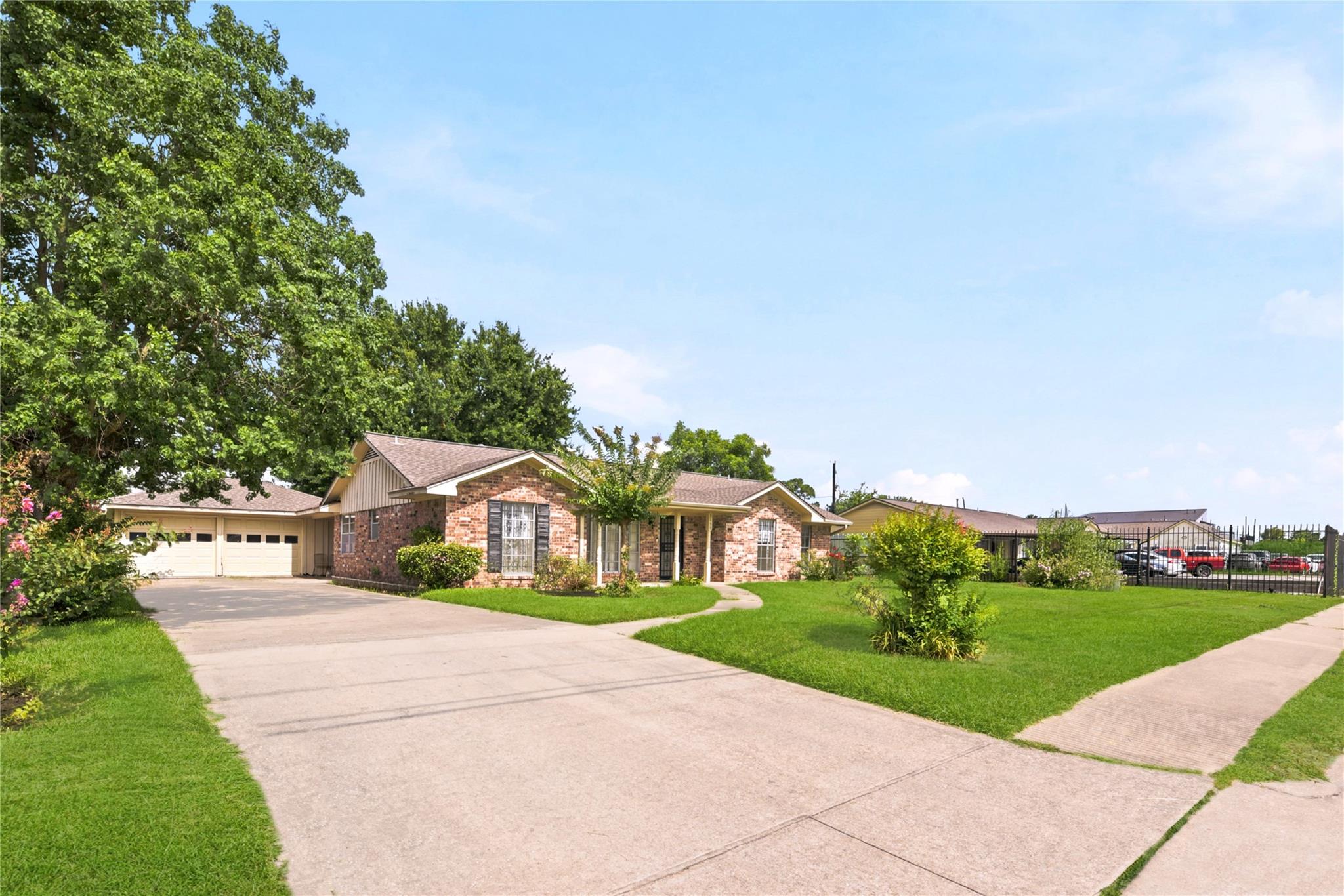 3139 Jeanetta St, Houston, TX 77063 photo