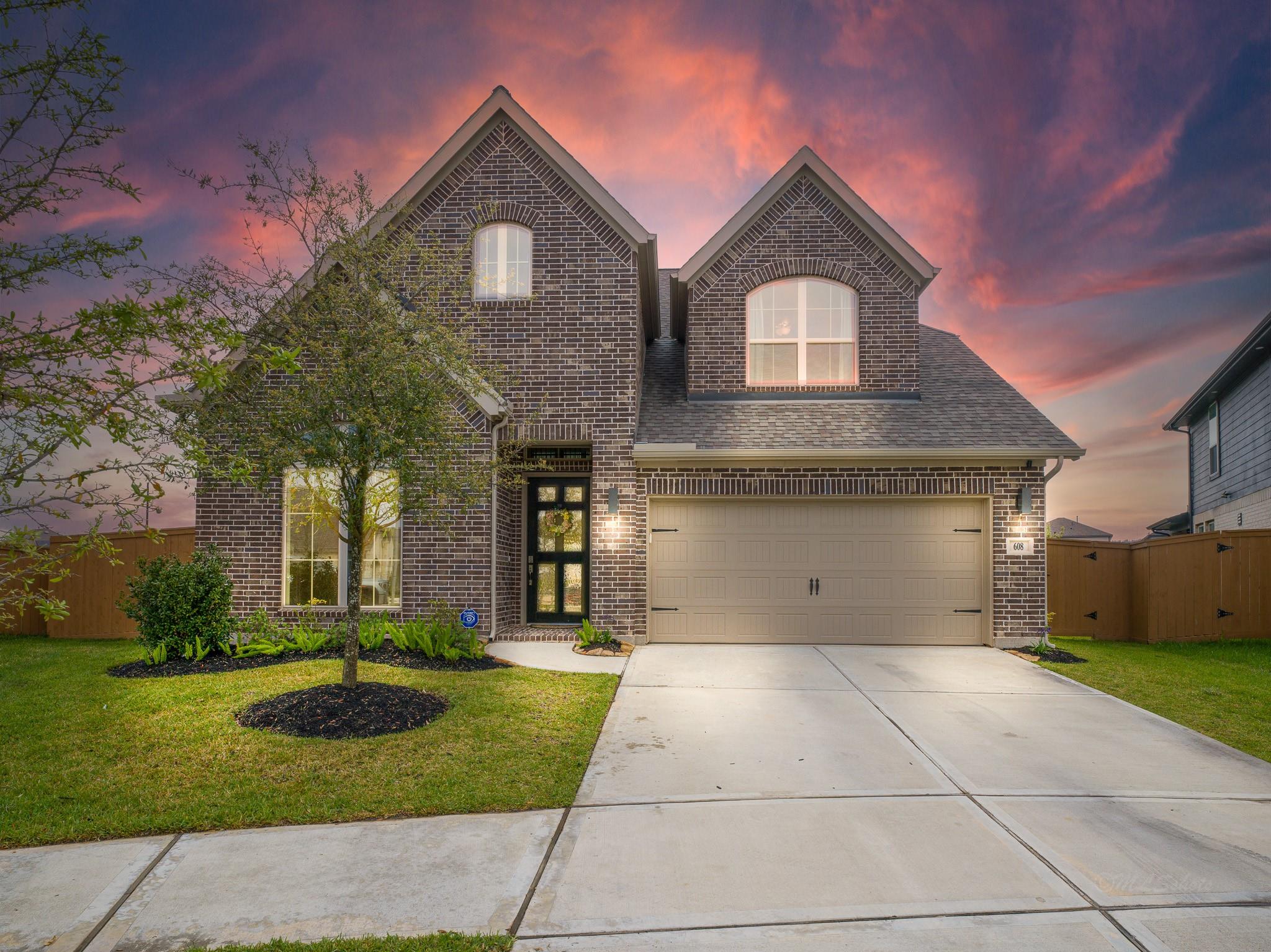 608 Malibu Pines Dr, Katy, TX 77493