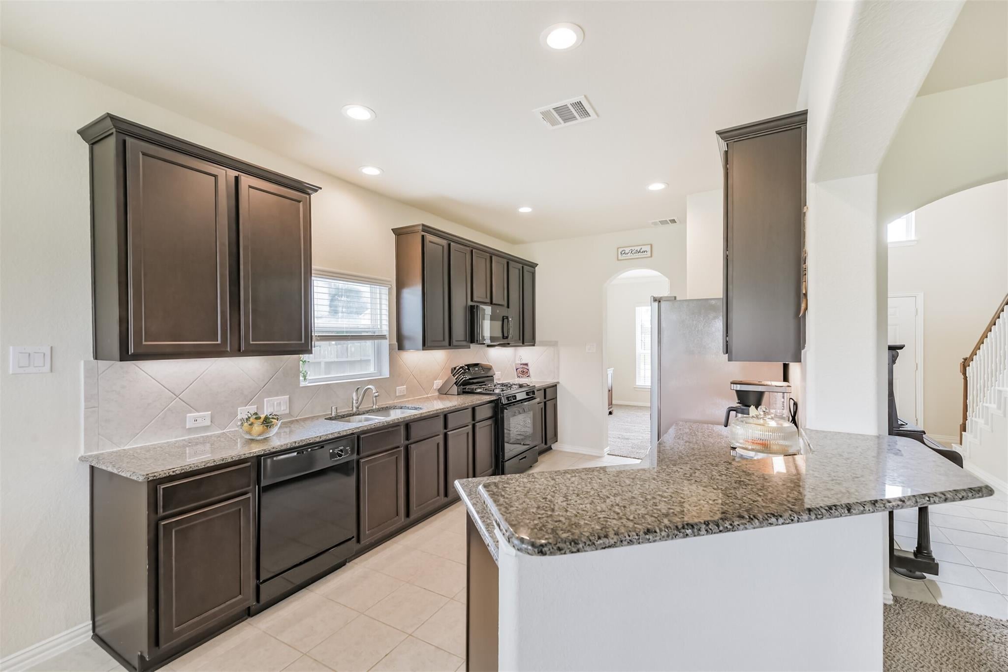 341 Gallant Fox Way, New Caney, TX 77357 photo