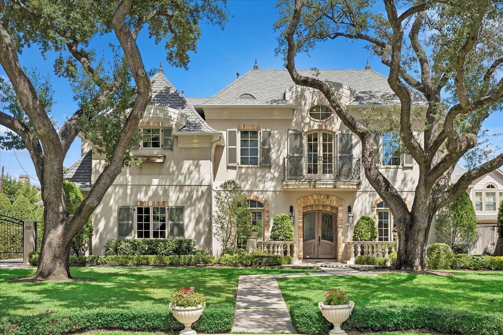 5666 Cedar Creek Drive Dr, Houston, TX 77056