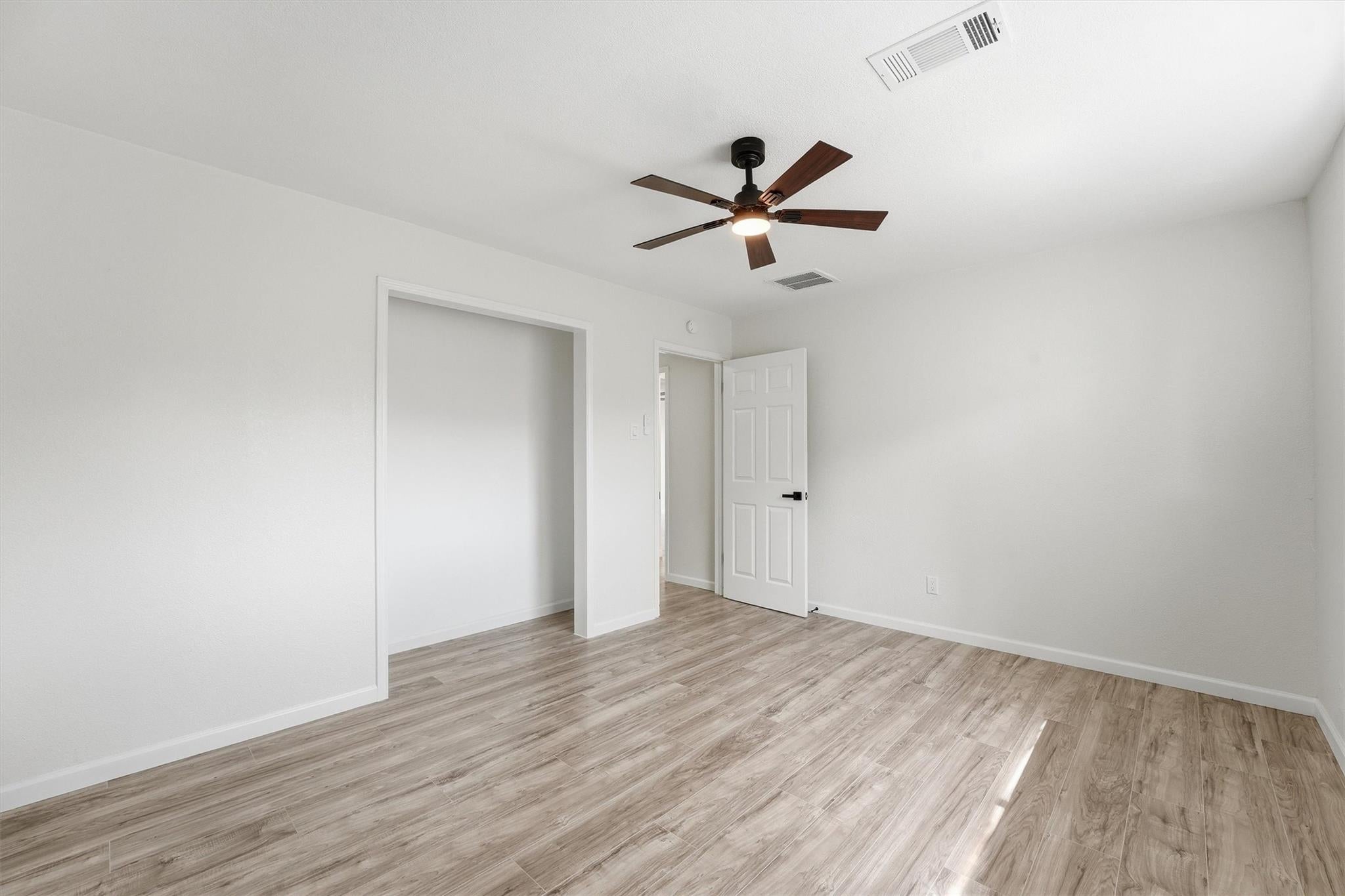 4110 Brookston St, Houston, TX 77045 photo
