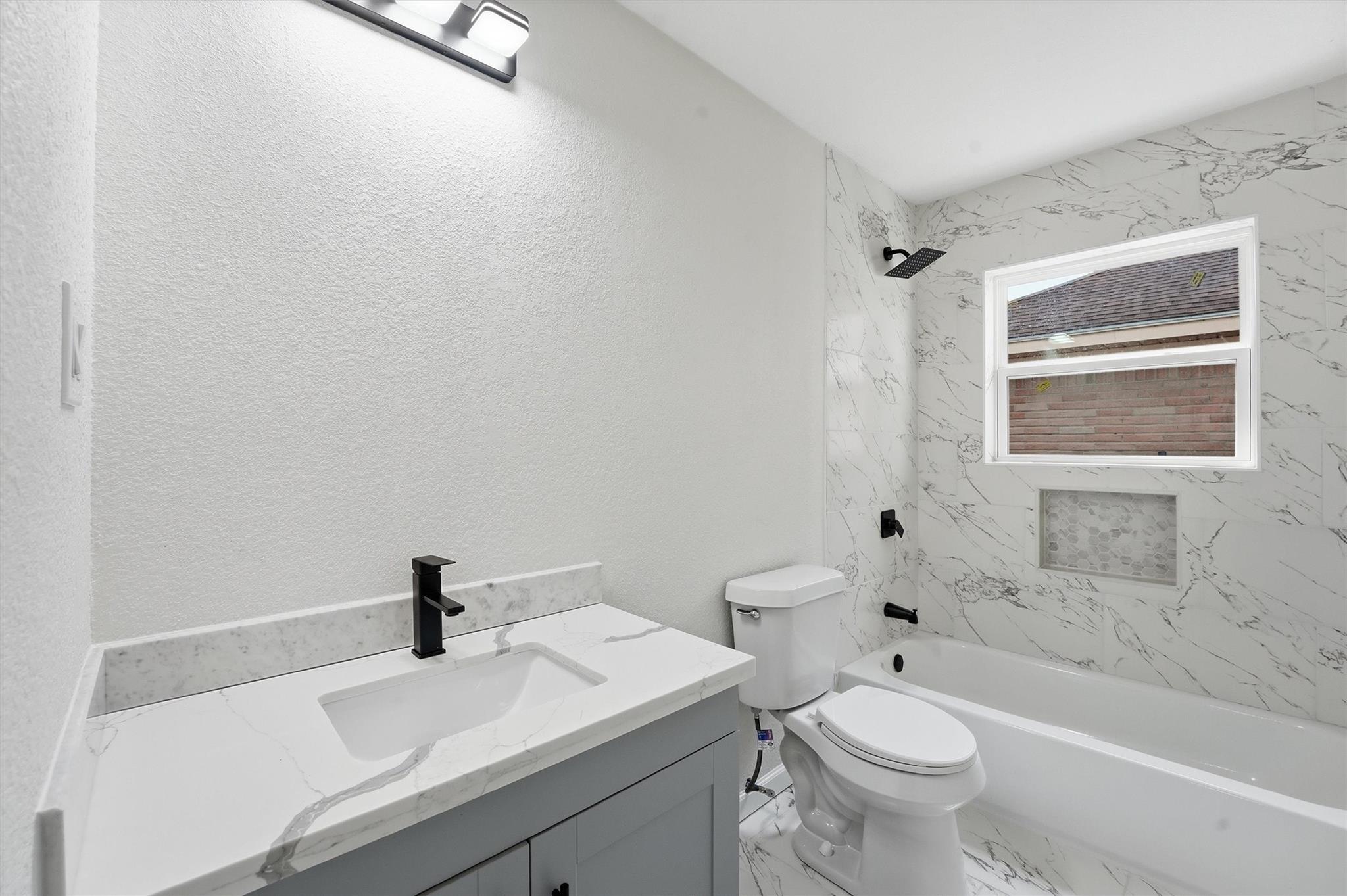 4110 Brookston St, Houston, TX 77045 photo