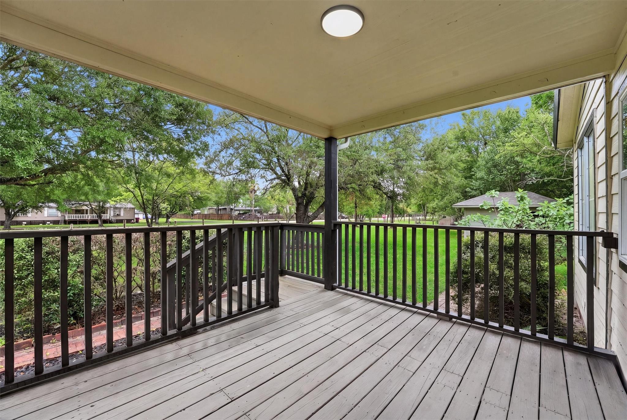4622 Hill Side Ln, Needville, TX 77461 photo