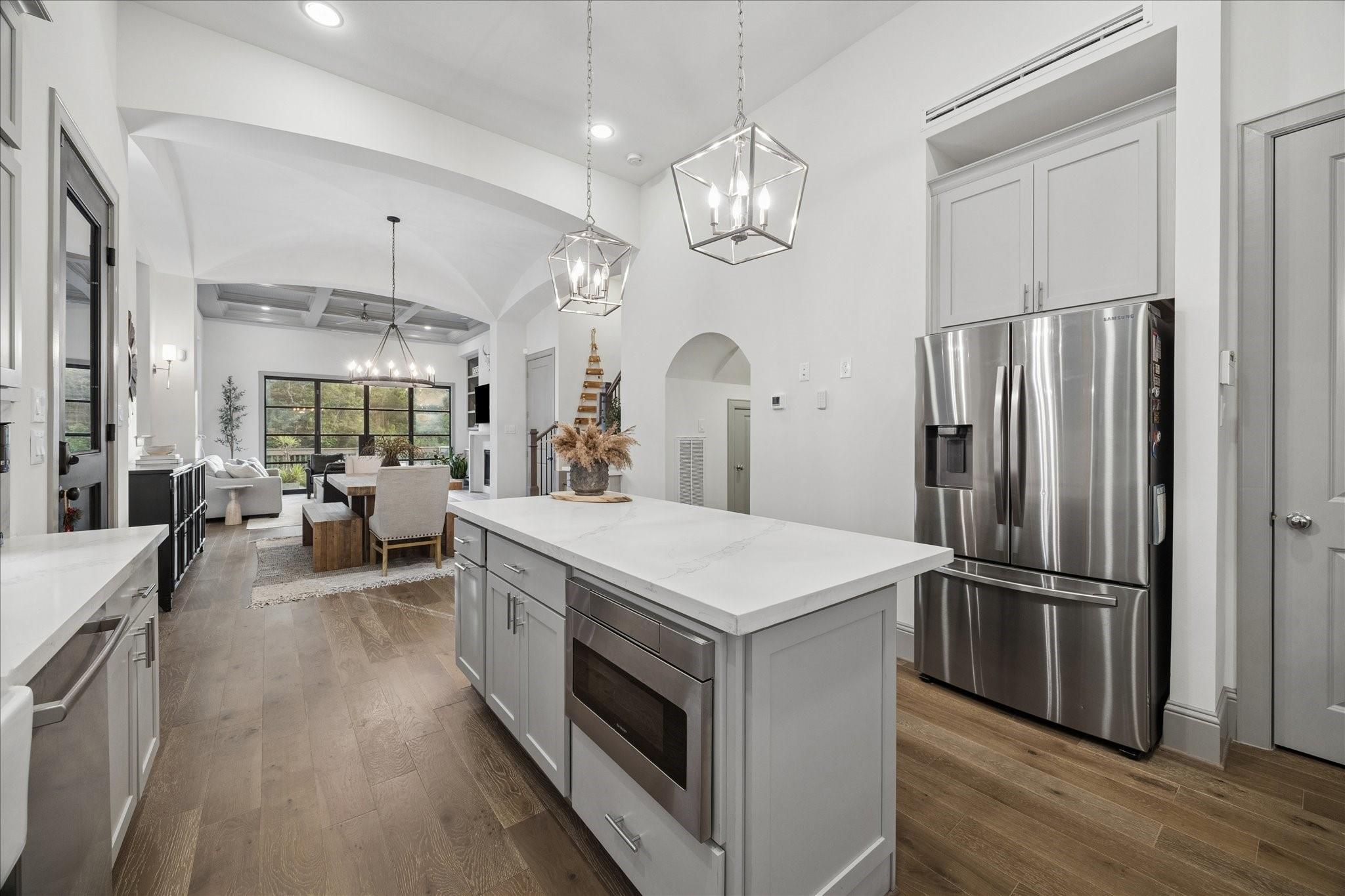 1907 W 25 St, Houston, TX 77008 photo