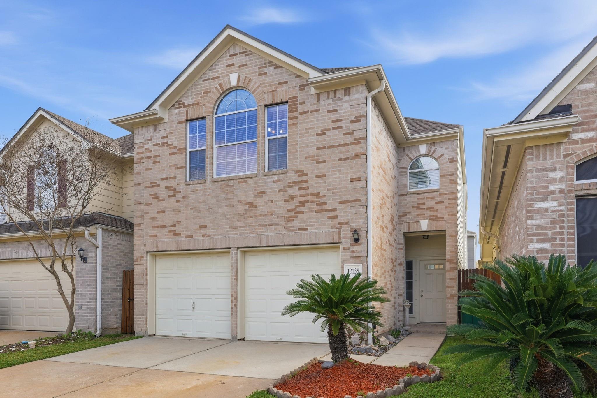 10135 E East Palm Lake Doctor Dr, Houston, TX 77034 photo