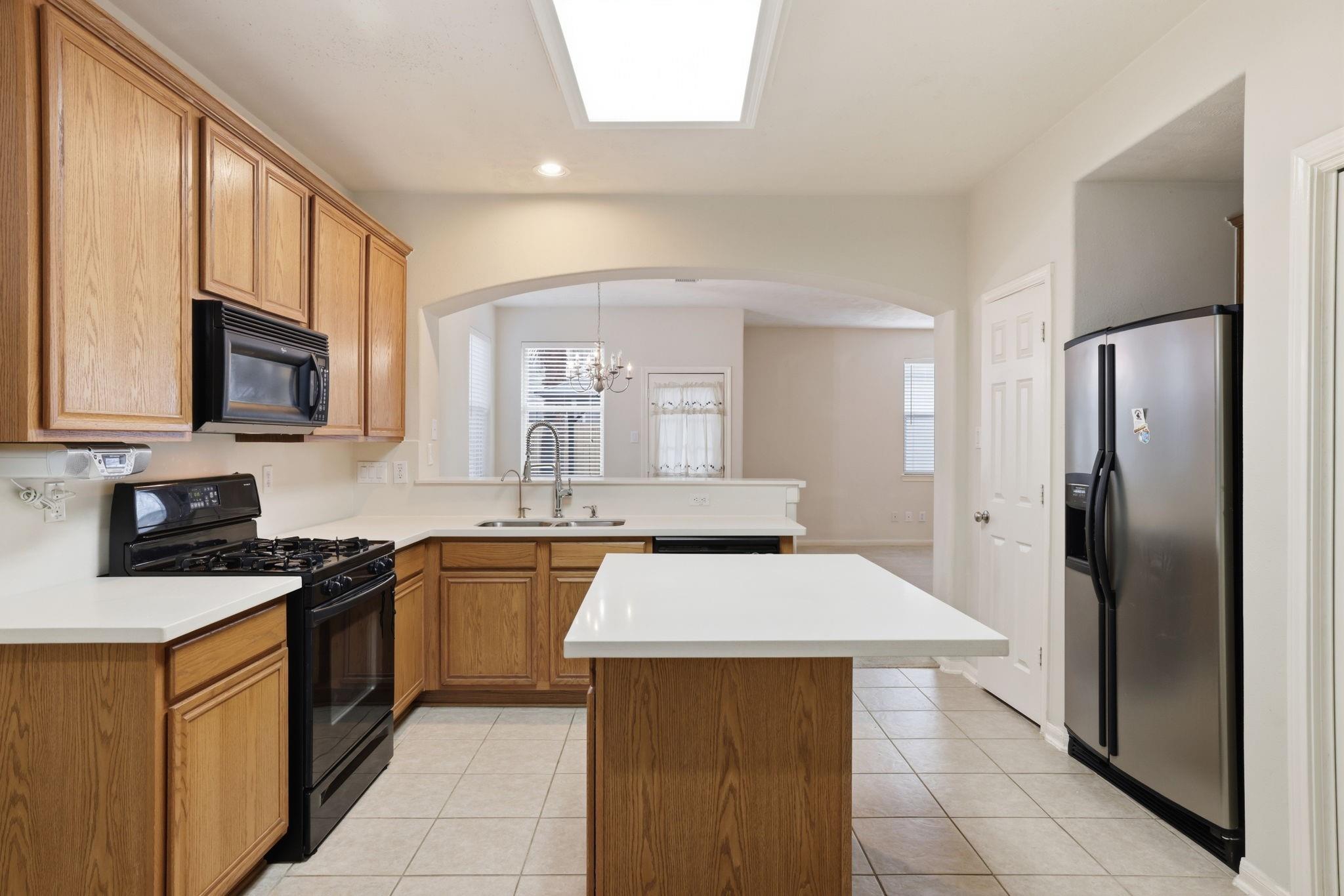 10135 E East Palm Lake Doctor Dr, Houston, TX 77034 photo