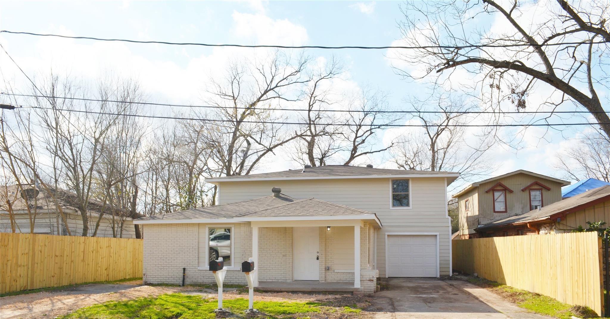 3007 Grovey St, Houston, TX 77026 photo