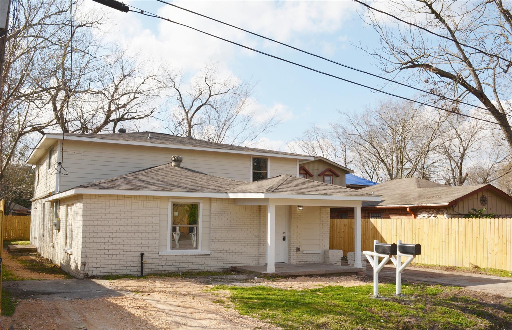 3007 Grovey St, Houston, TX 77026