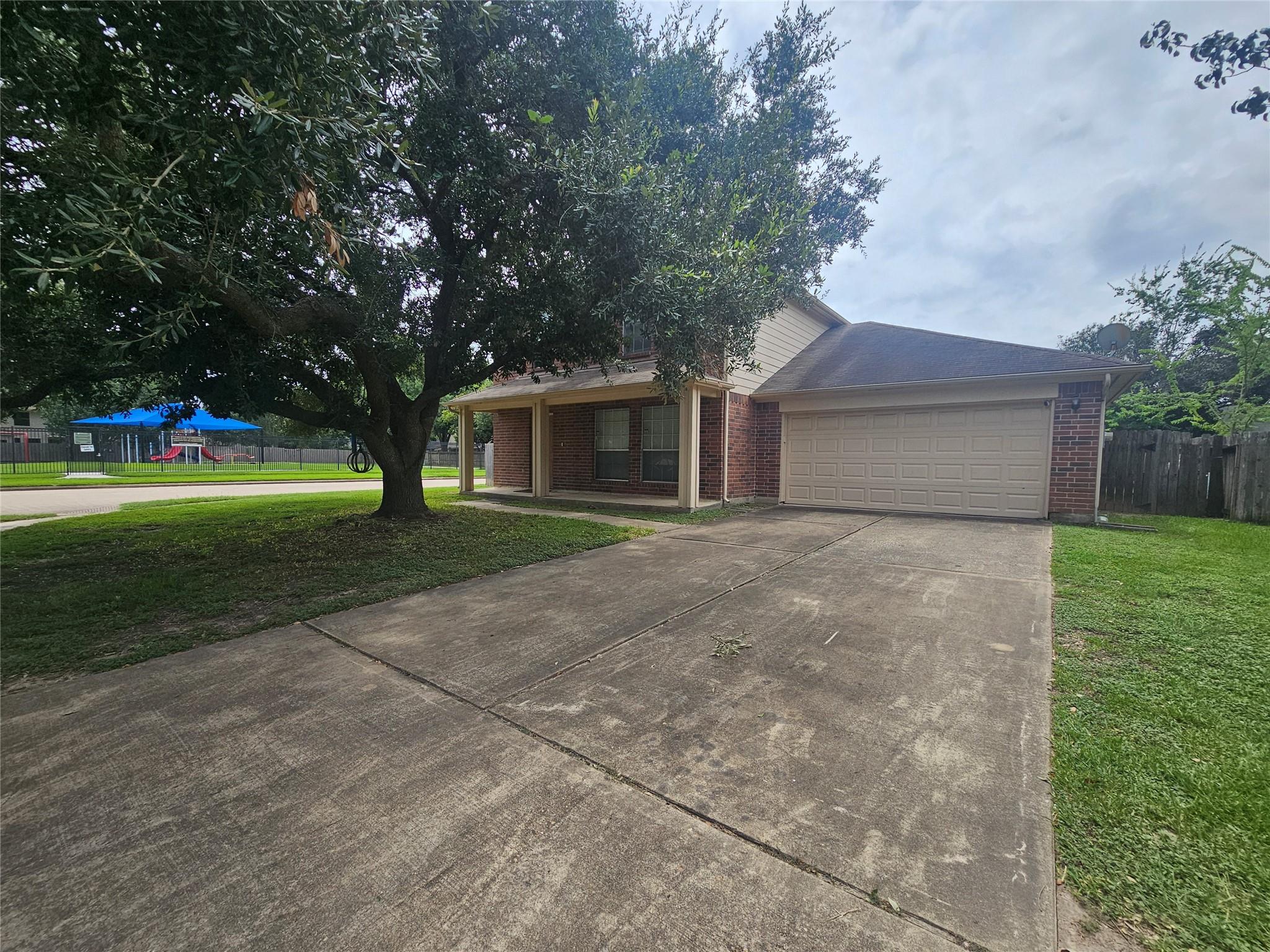 22703 Tara Way Dr, Katy, TX 77449 photo