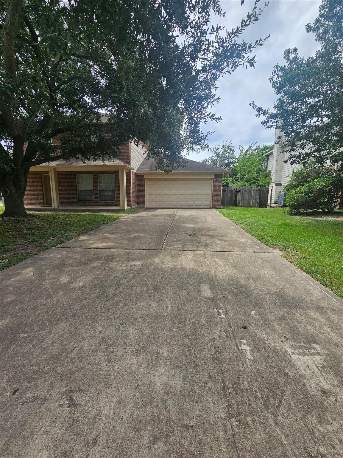 22703 Tara Way Dr, Katy, TX 77449 photo