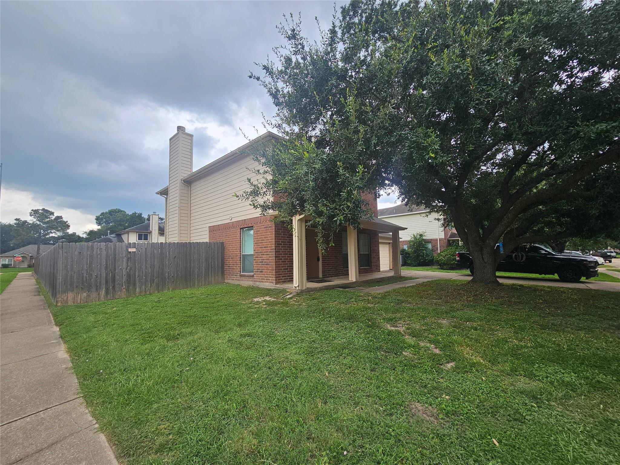22703 Tara Way Dr, Katy, TX 77449 photo