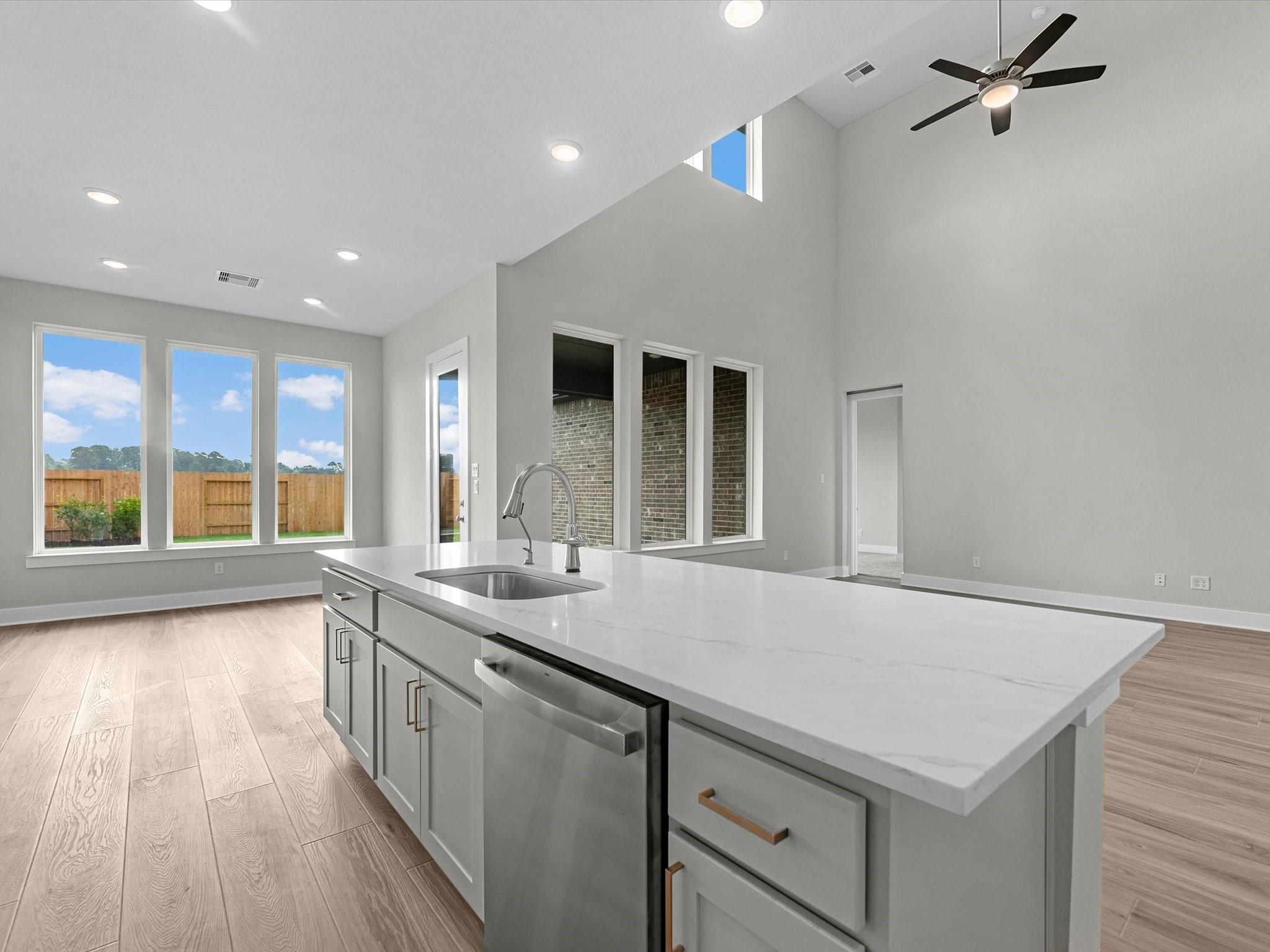 22622 Ruby Forest Rd, Tomball, TX 77377 photo