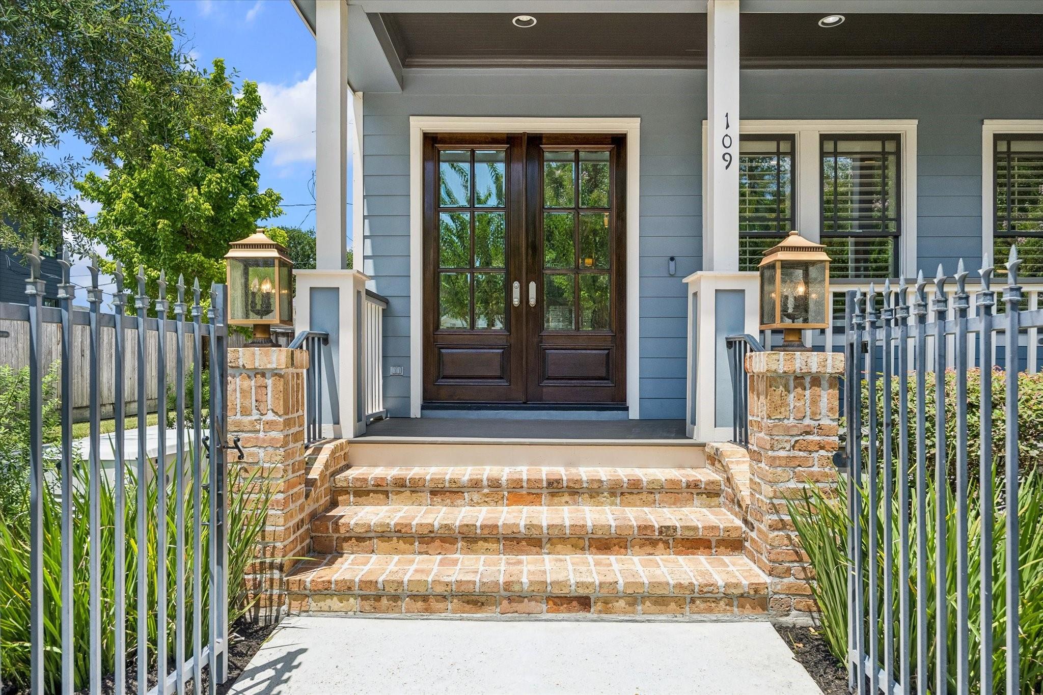109 Munford St, Houston, TX 77008 photo