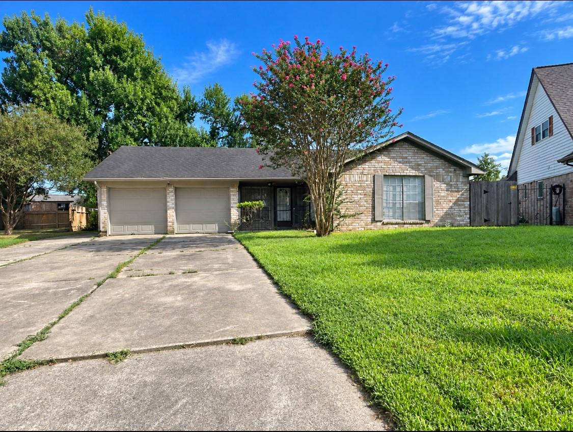 255 Andorra Ln, Houston, TX 77015 photo