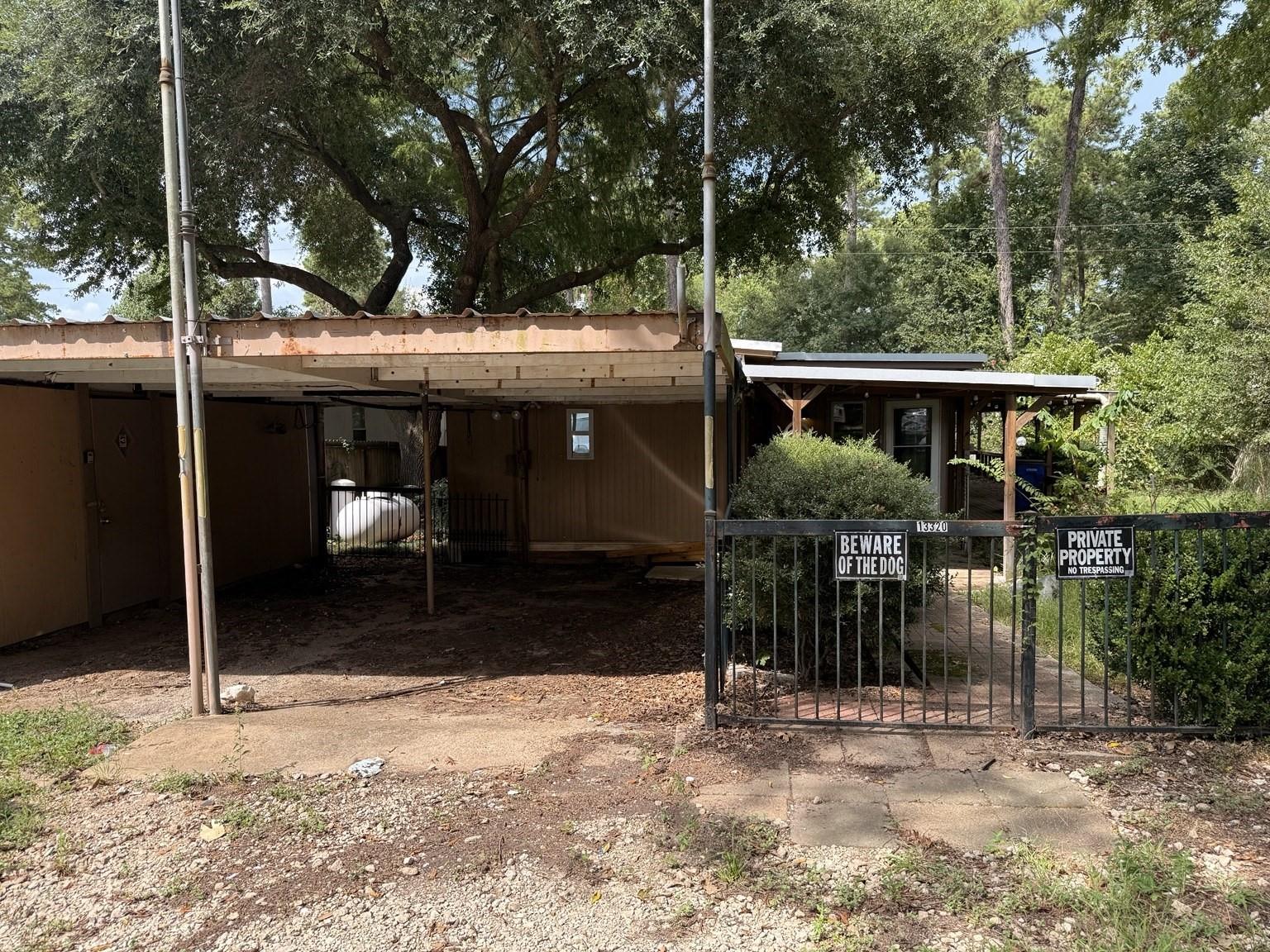 13320 Brigadier Dr, Willis, TX 77318 photo